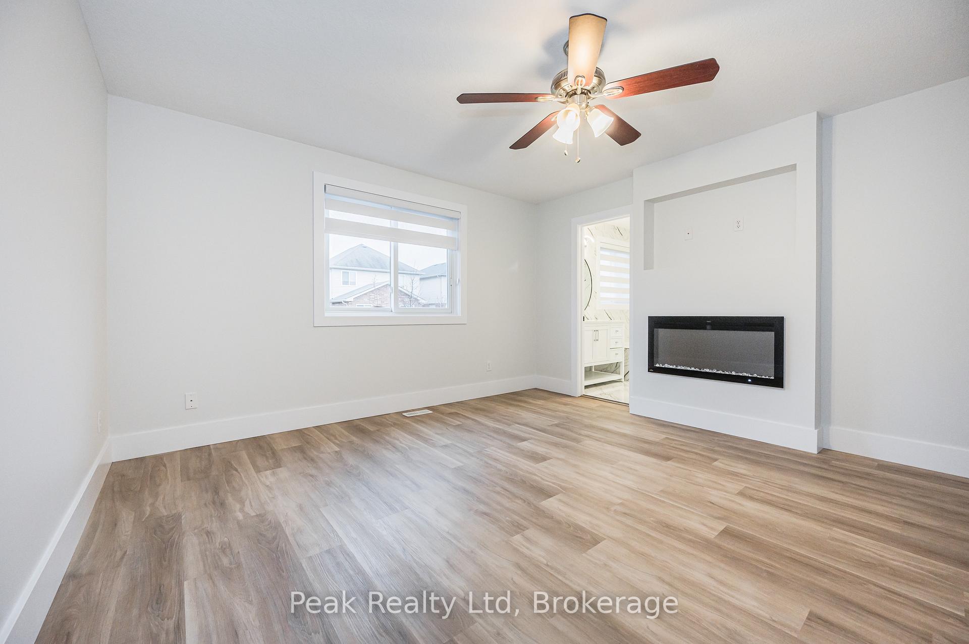 Photo 12 of 125 Steepleridge Street, Kitchener, Doon South — HOMEH