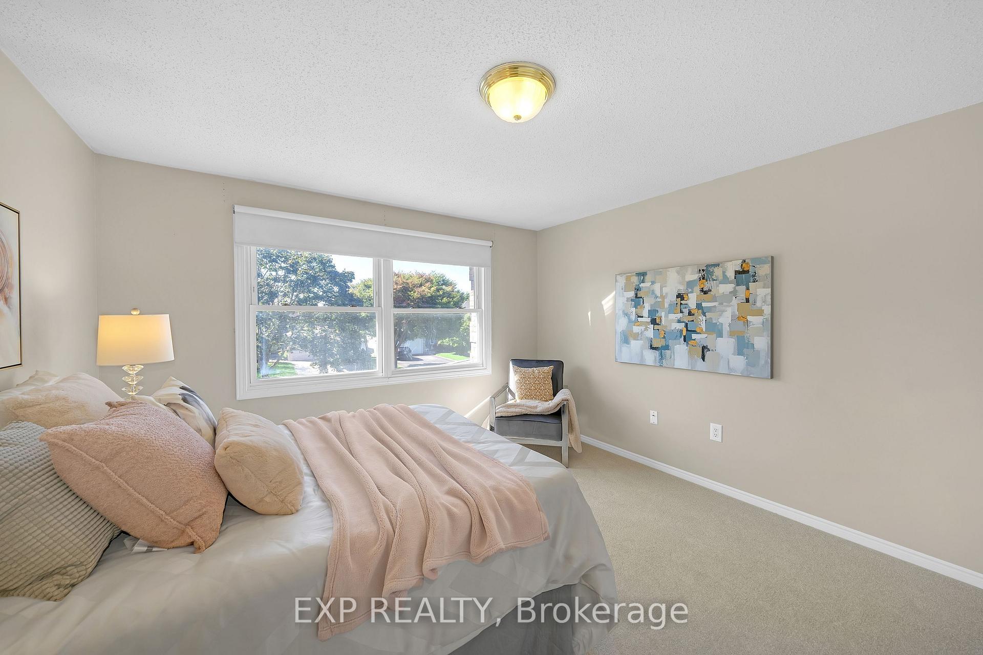 Photo 25 of 955 Snowbird Street, Oshawa, Northglen — HOMEH