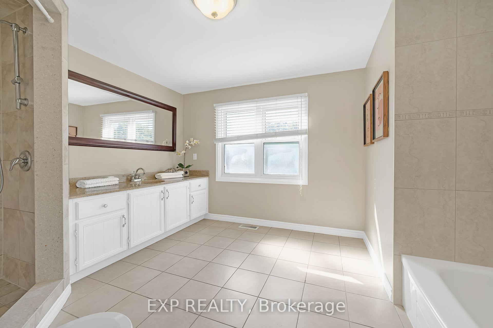 Photo 34 of 955 Snowbird Street, Oshawa, Northglen — HOMEH