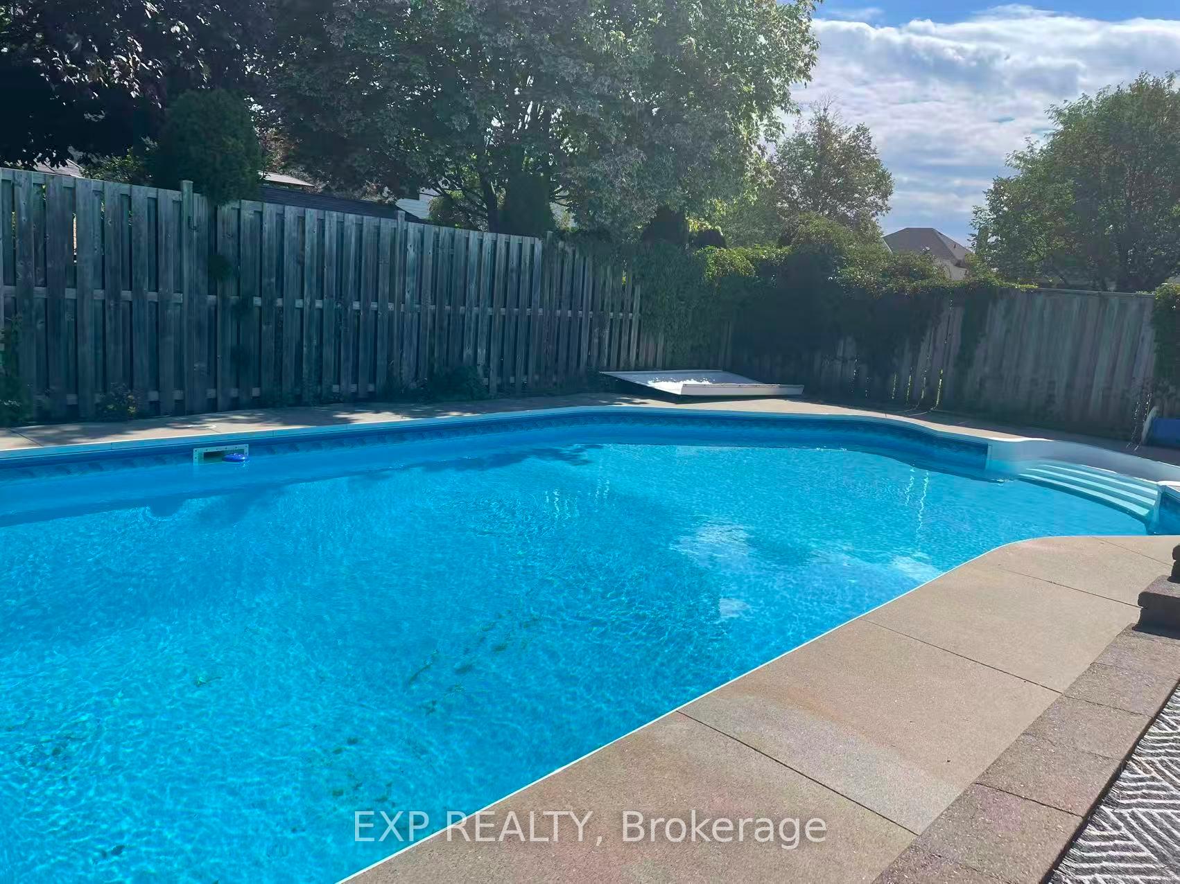 Photo 47 of 955 Snowbird Street, Oshawa, Northglen — HOMEH