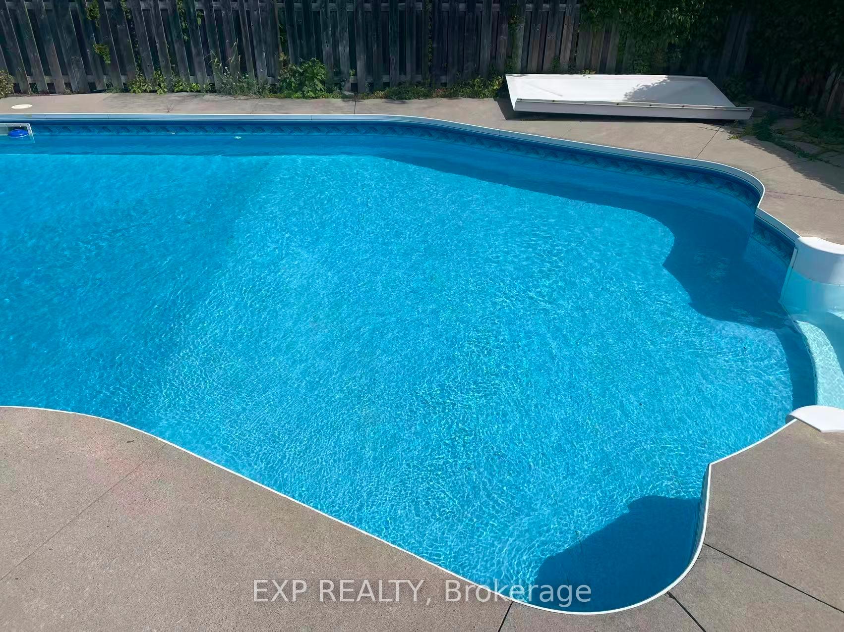 Photo 48 of 955 Snowbird Street, Oshawa, Northglen — HOMEH