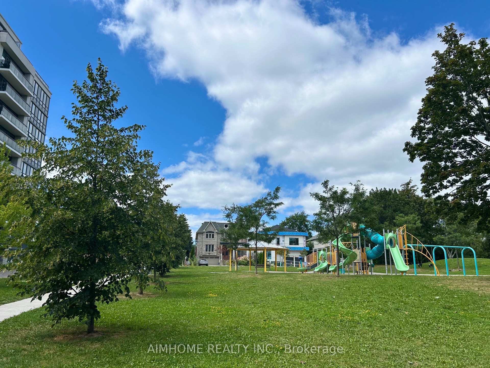 Photo 3 of Unit 217, 370 Highway 7 E, Richmond Hill, Doncrest — HOMEH