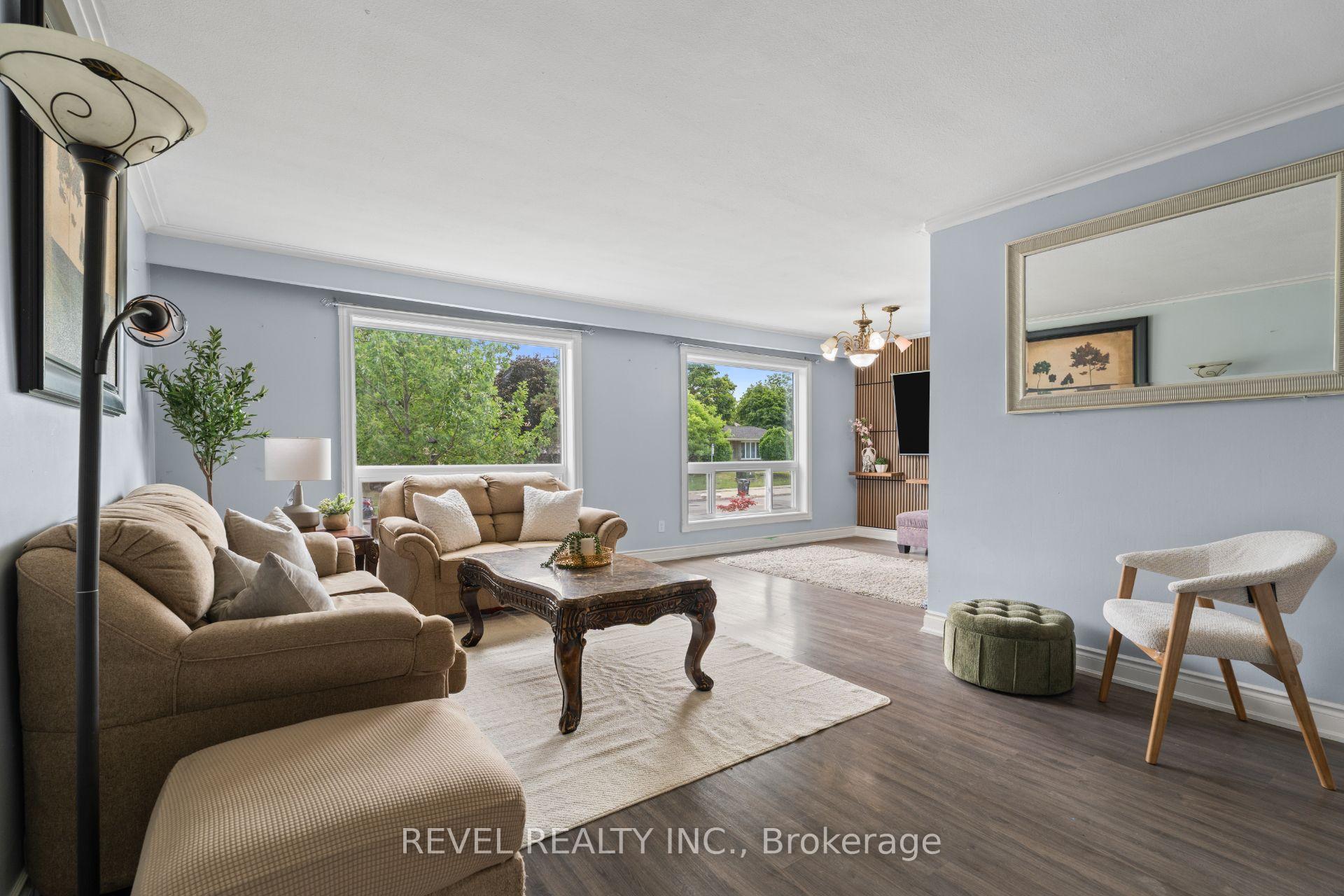 Photo 4 of 383 Bartley Bull Parkway, Brampton, Brampton East — HOMEH