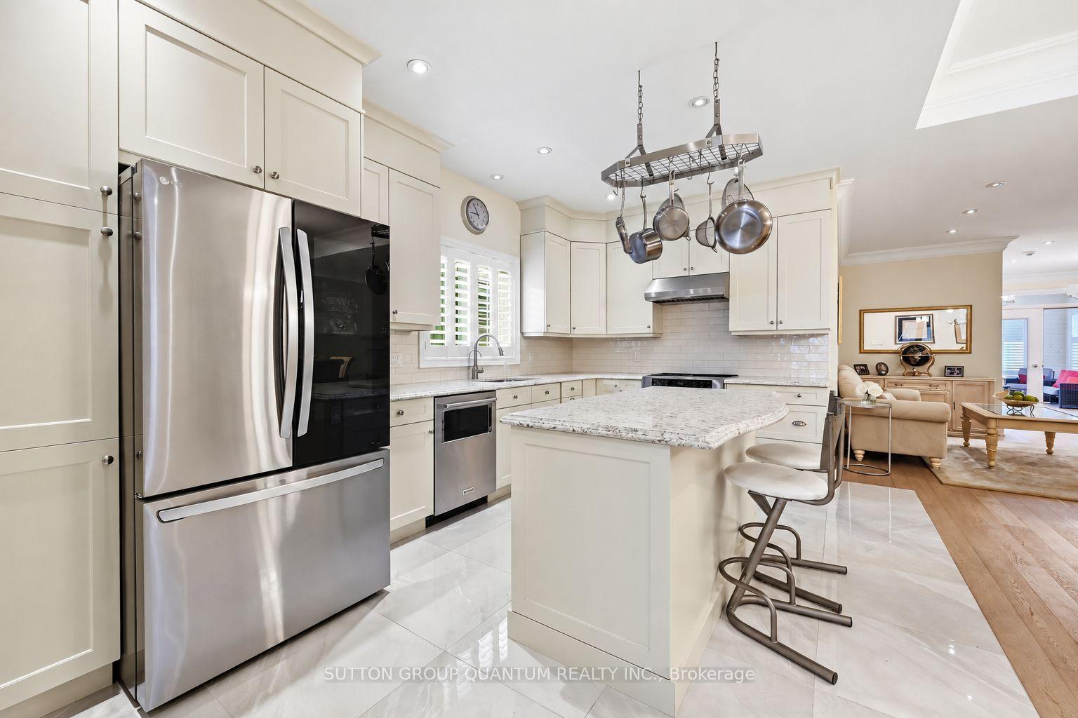 Photo 7 of 305 Caledon Avenue, Hamilton, Yeoville — HOMEH