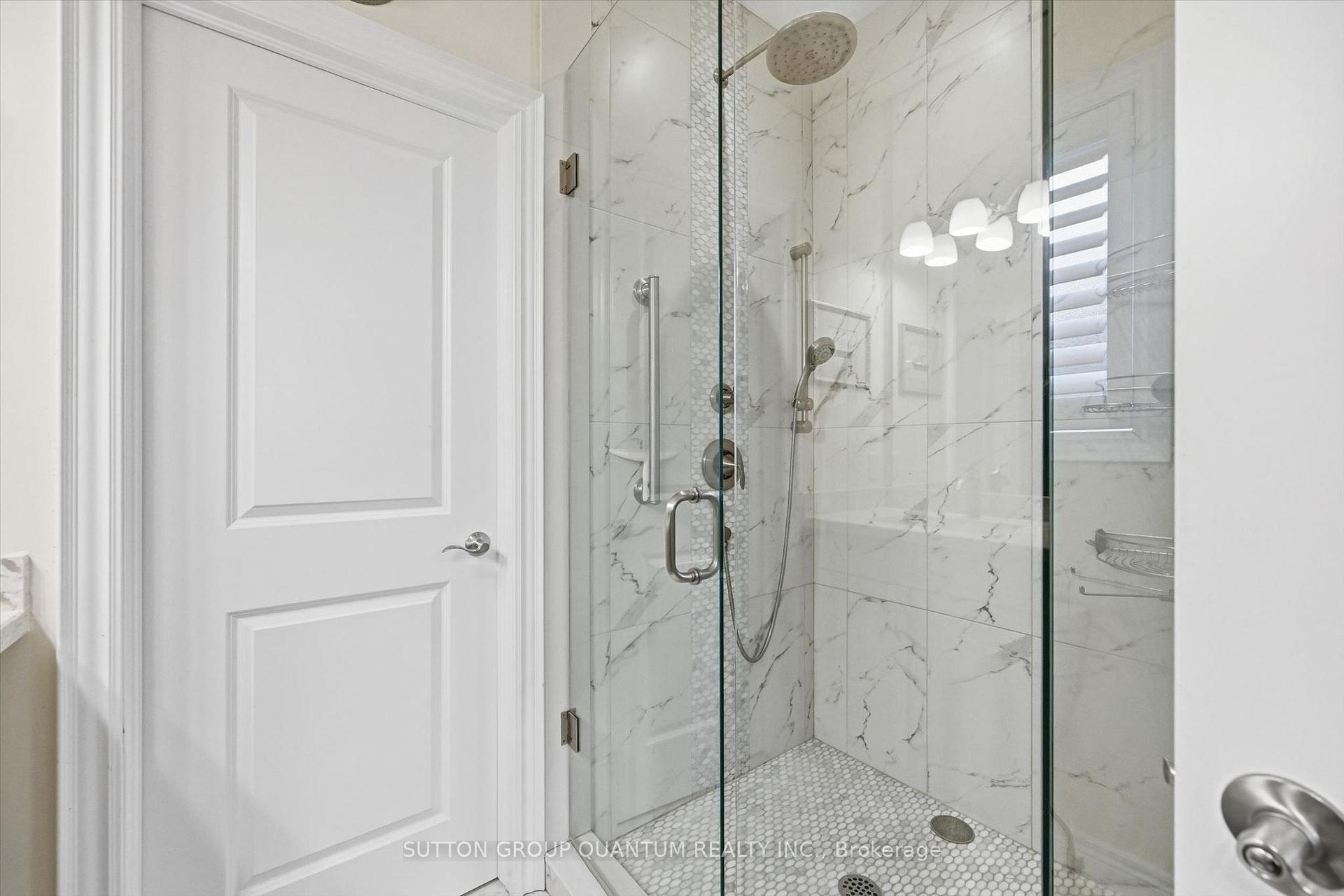 Photo 23 of 305 Caledon Avenue, Hamilton, Yeoville — HOMEH