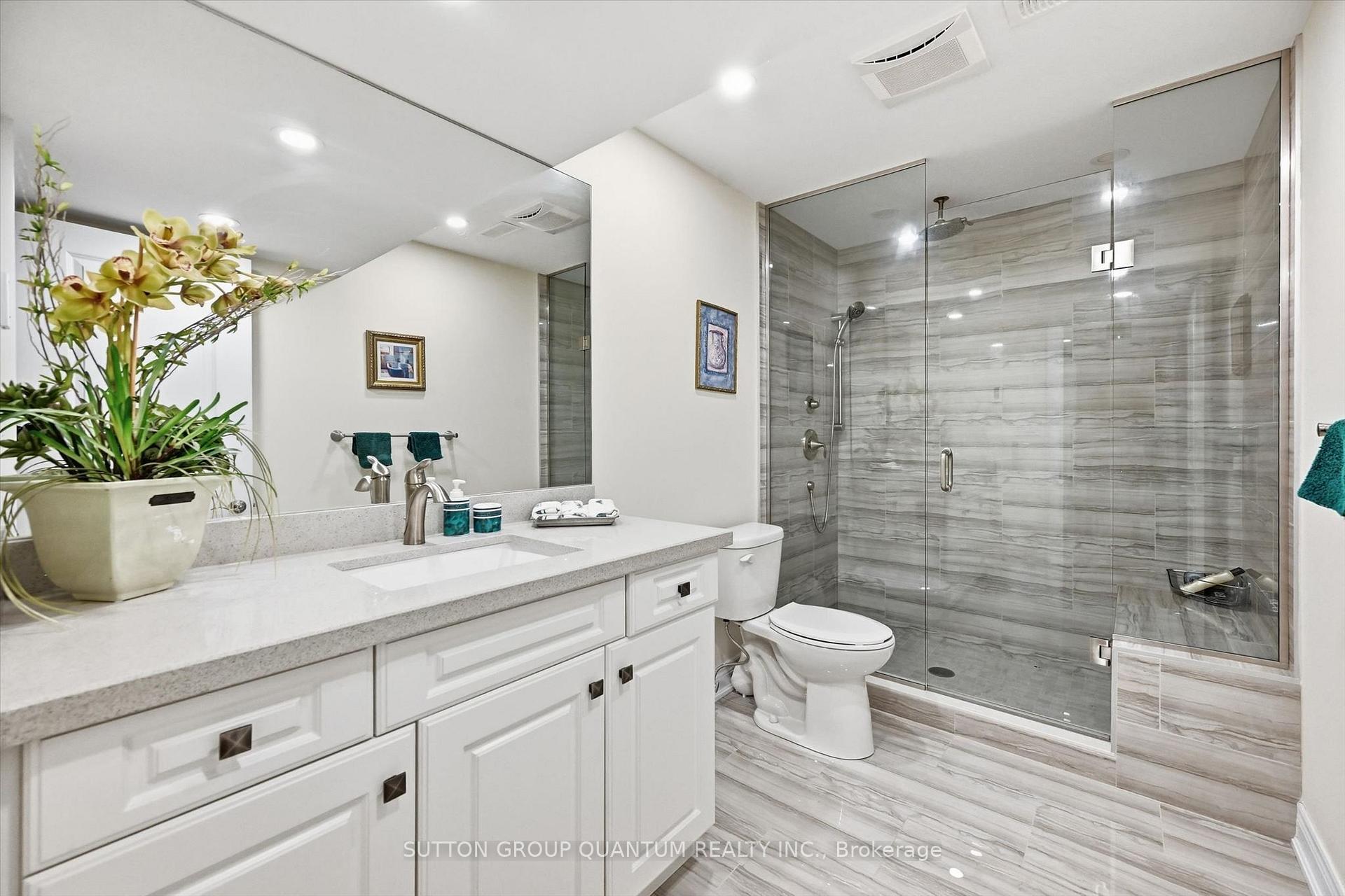 Photo 32 of 305 Caledon Avenue, Hamilton, Yeoville — HOMEH