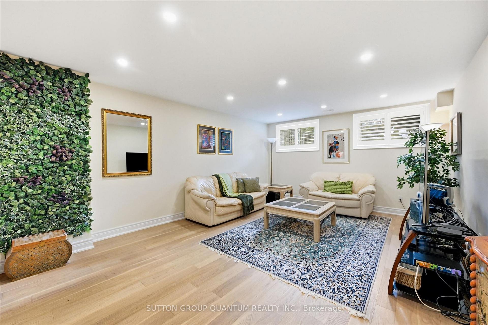 Photo 36 of 305 Caledon Avenue, Hamilton, Yeoville — HOMEH