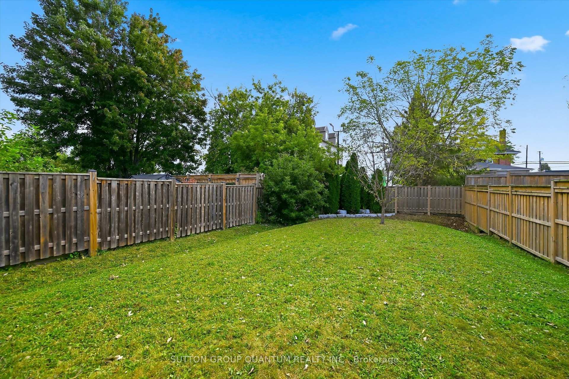 Photo 42 of 305 Caledon Avenue, Hamilton, Yeoville — HOMEH