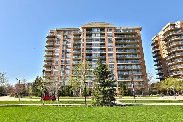 Photo of Unit 901, 1140 Parkwest Place