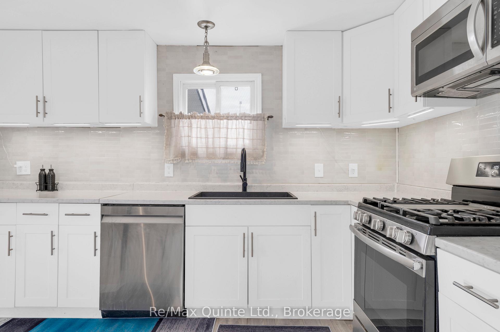 Photo 14 of Unit 114, 529 Old Highway 2, Quinte West, Sidney Ward — HOMEH