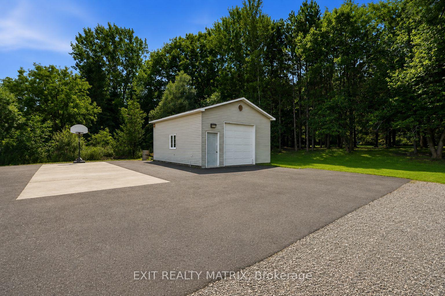 Photo 39 of 1196 400 Route, Russell, Russell Twp — HOMEH
