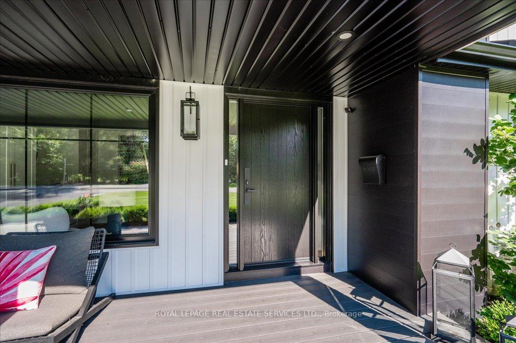 Photo 8 of 169 Oakes Drive, Mississauga, Mineola — HOMEH