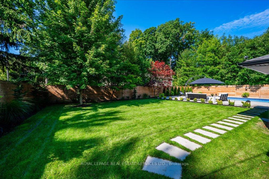 Photo 36 of 169 Oakes Drive, Mississauga, Mineola — HOMEH