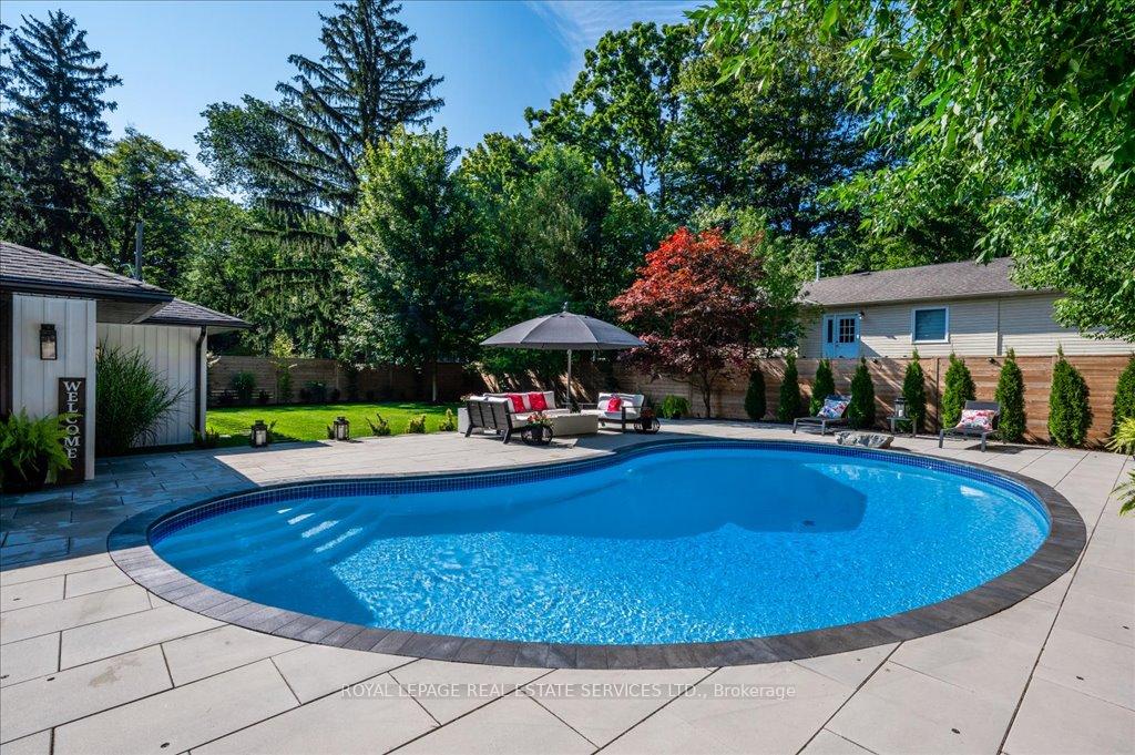 Photo 38 of 169 Oakes Drive, Mississauga, Mineola — HOMEH