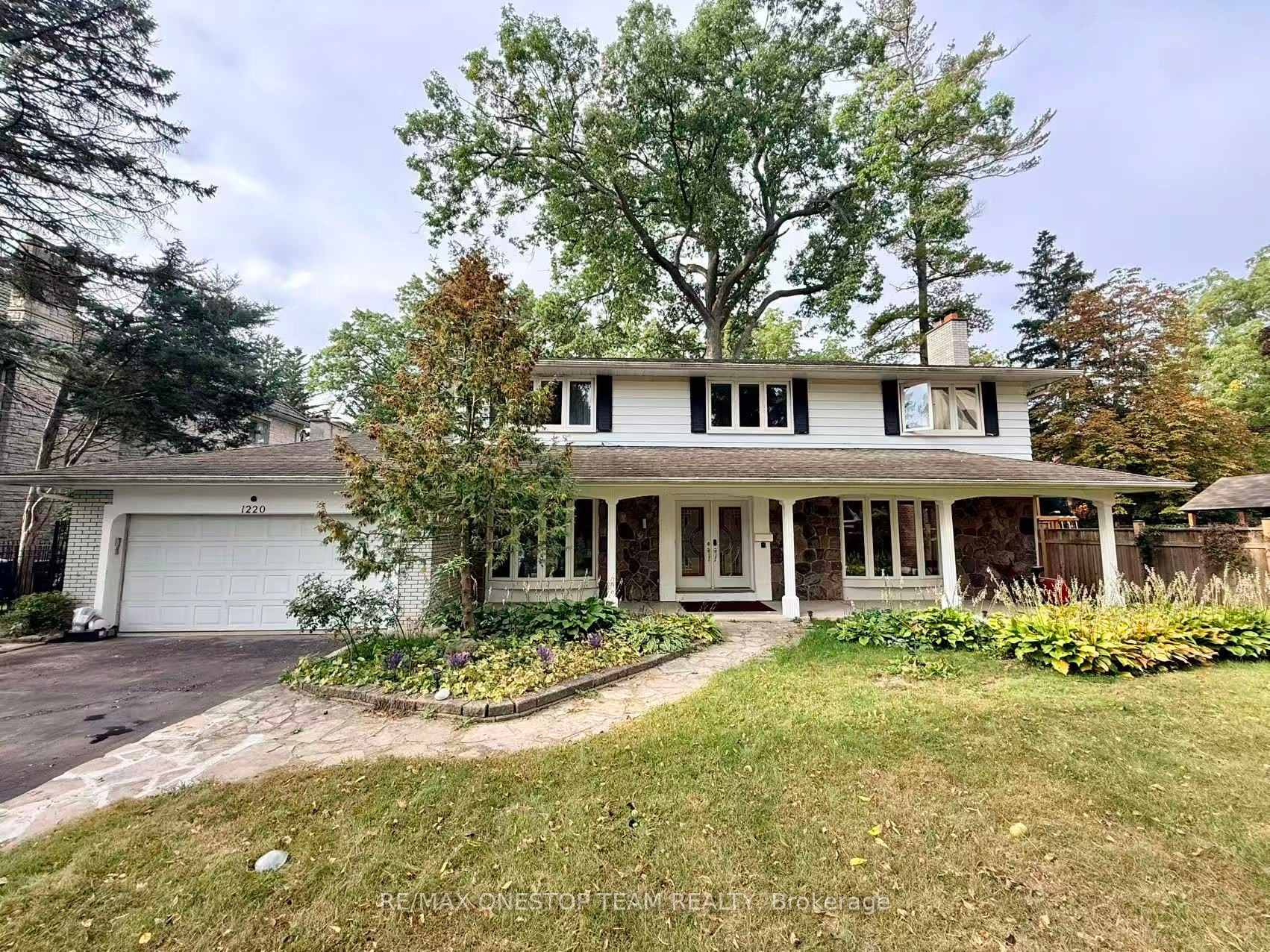 Photo of Unit Upper, 1220 Clarkson Road N