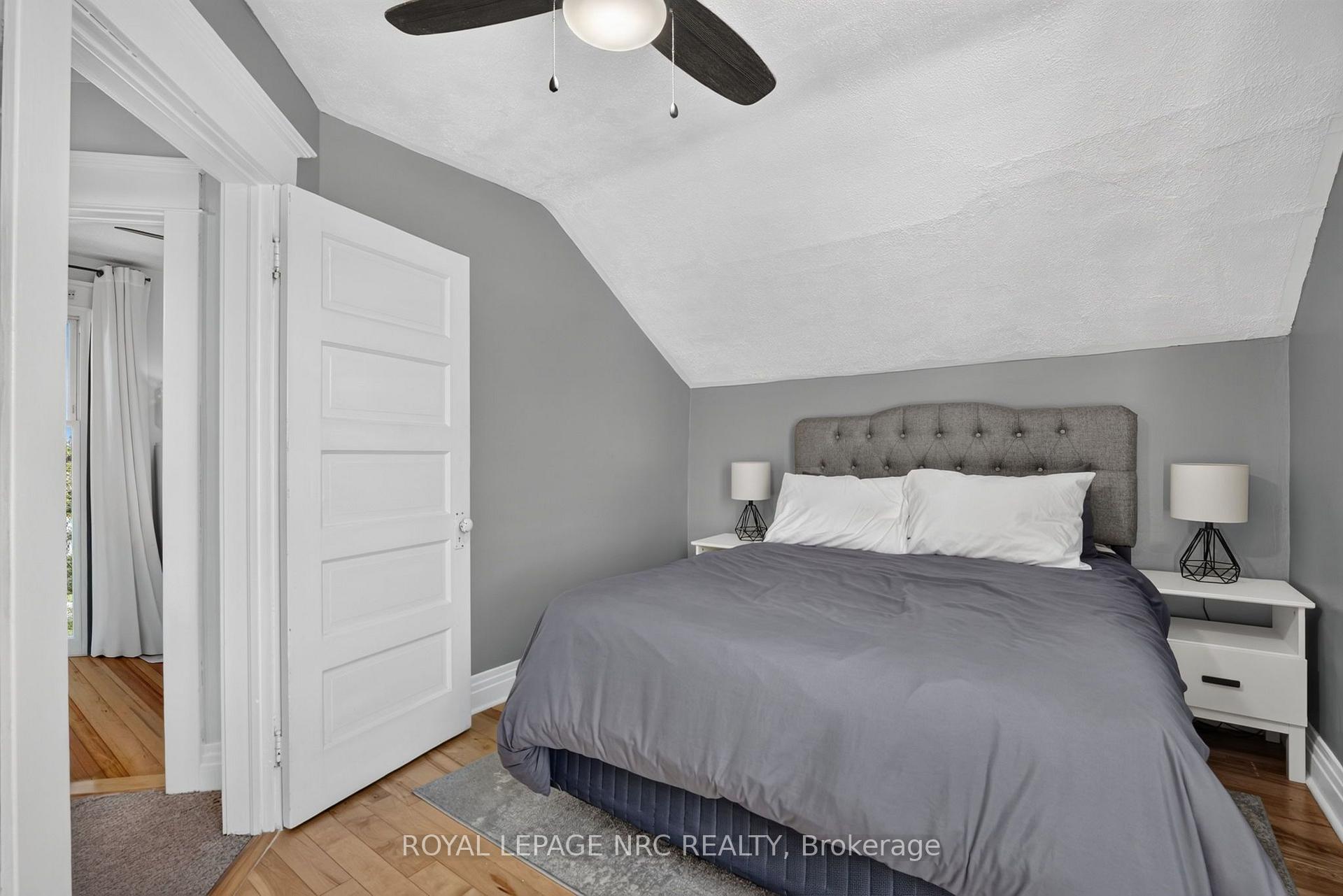 Photo 19 of 26 Lyndon Street W, Thorold, Thorold Downtown — HOMEH