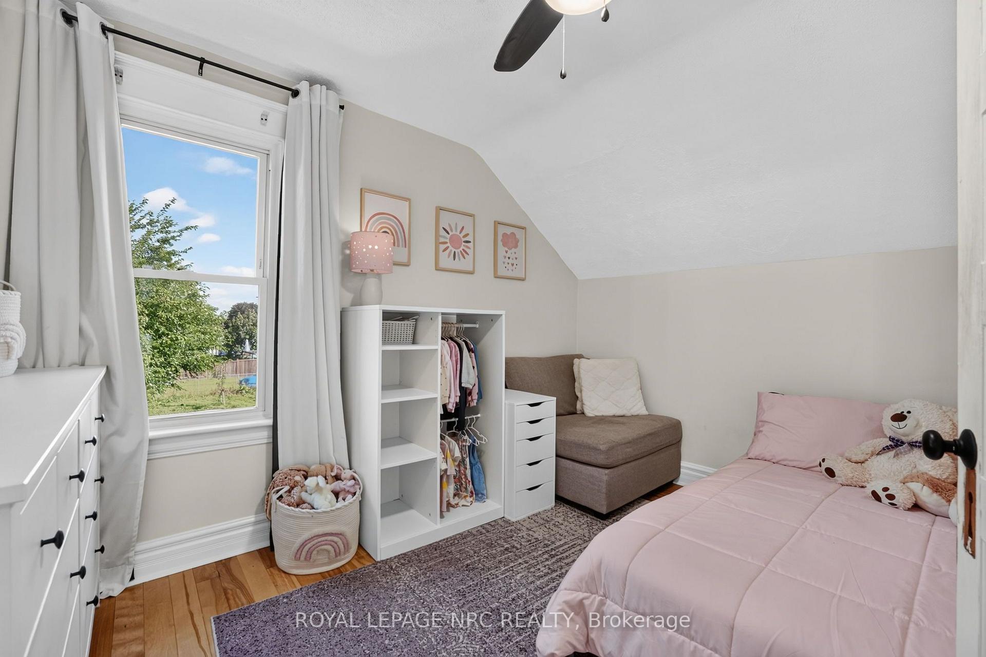 Photo 21 of 26 Lyndon Street W, Thorold, Thorold Downtown — HOMEH