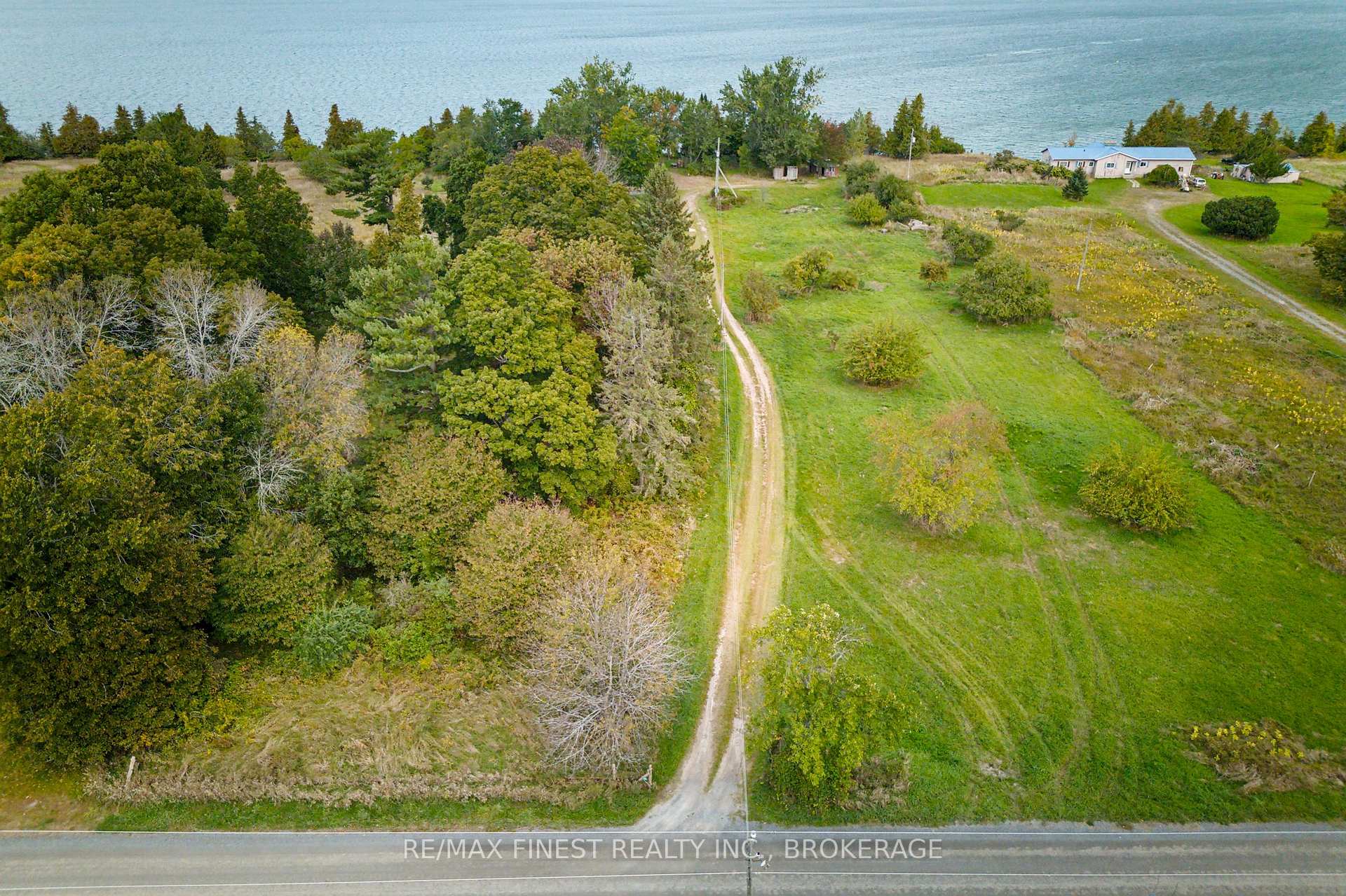 Photo 10 of 1600 Front Road, Loyalist, Amherst Island — HOMEH