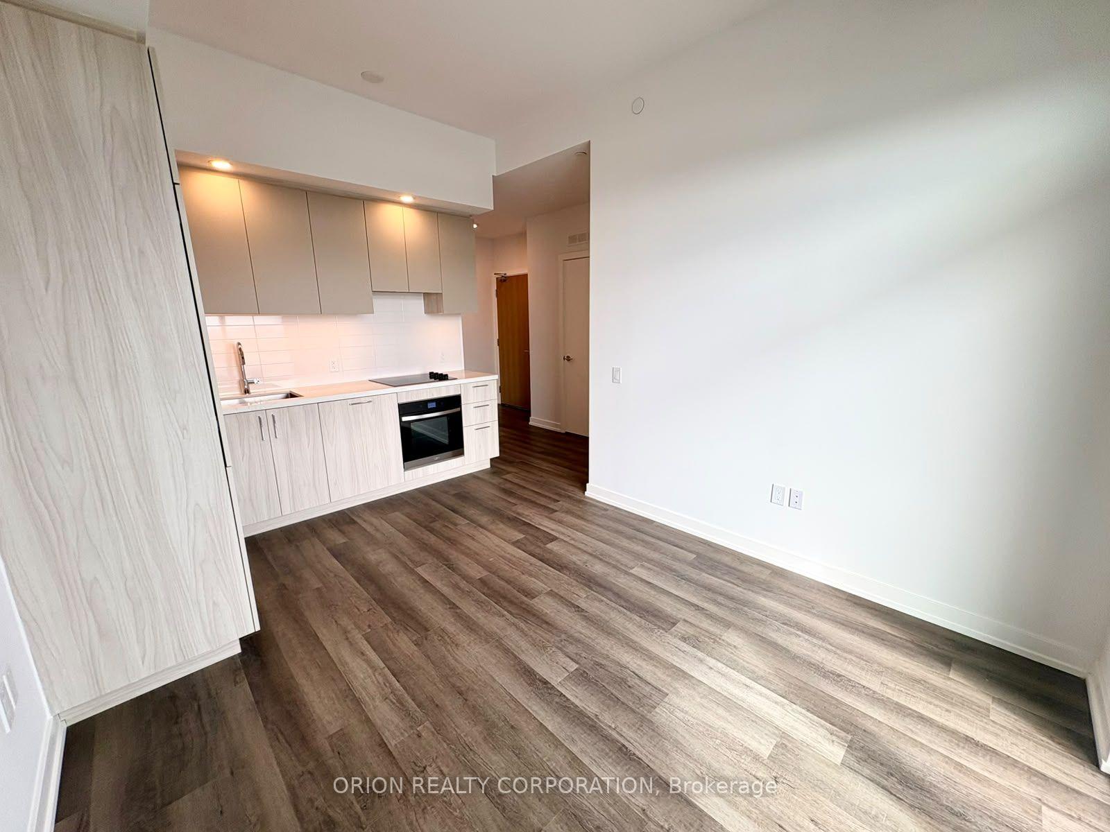 Photo 3 of Unit 1912, 21 Meadowdale Road, Vaughan, Vaughan Corporate Centre — HOMEH