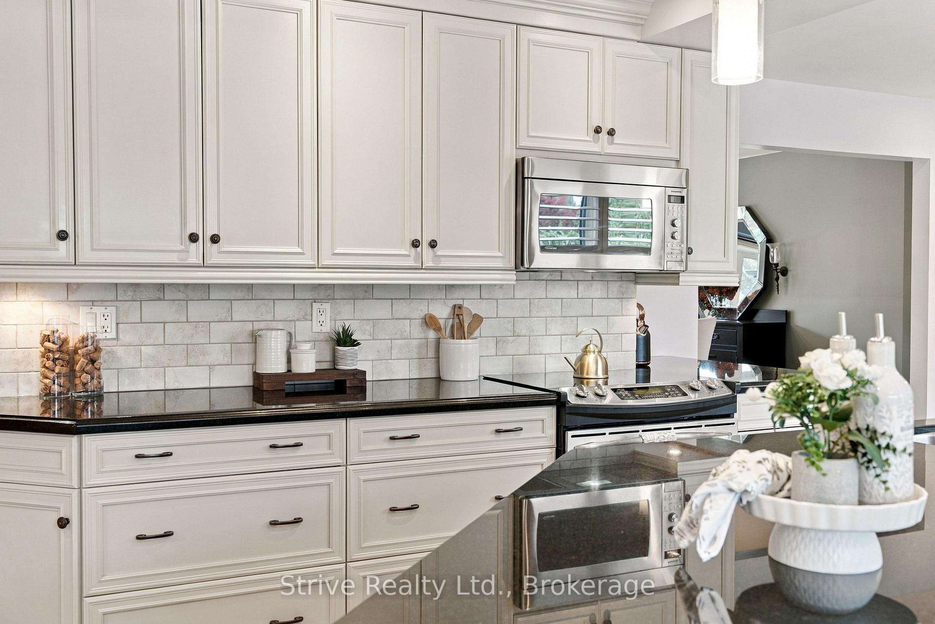 Photo 7 of 40 Mclellan Drive, Clarington, Courtice — HOMEH