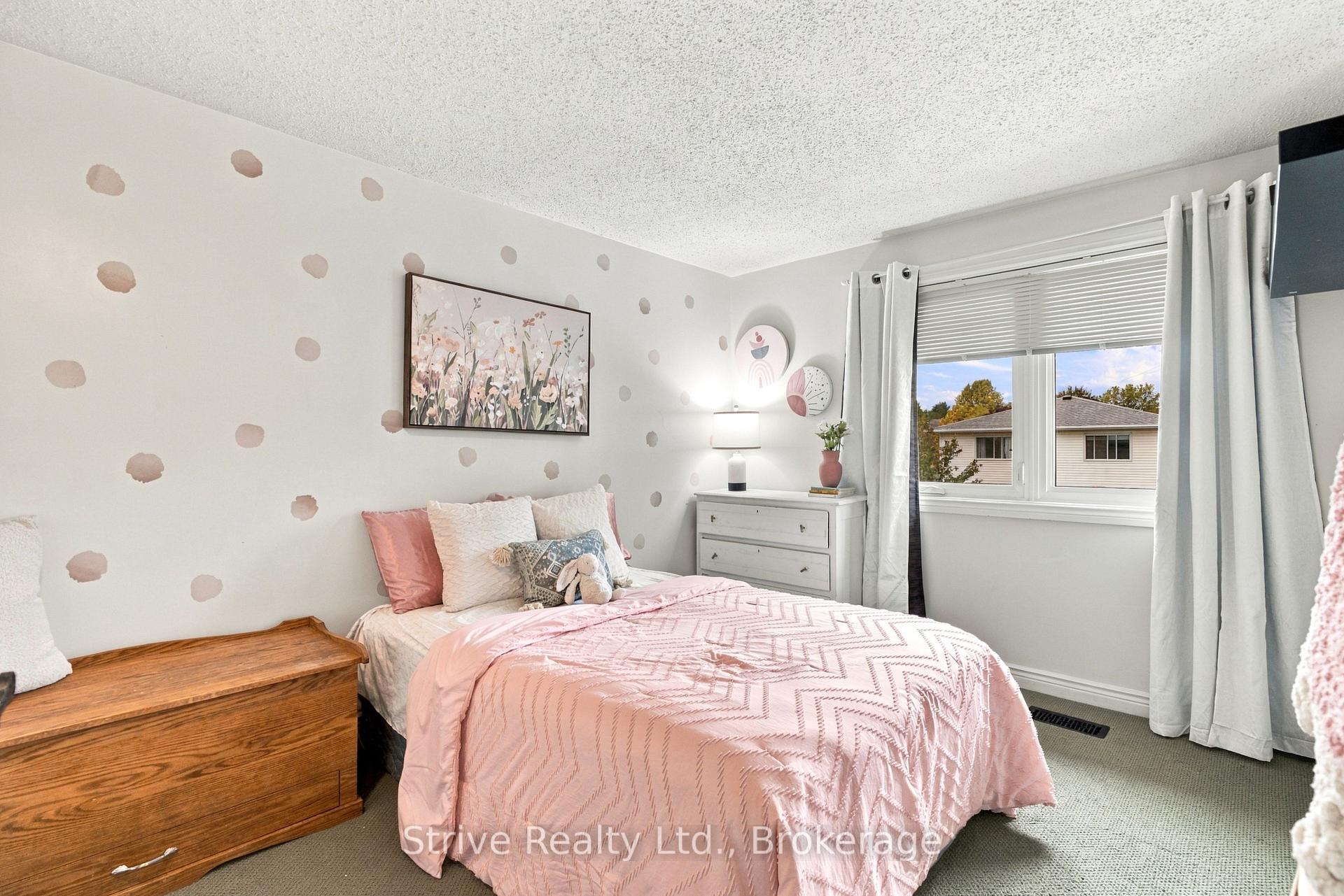 Photo 29 of 40 Mclellan Drive, Clarington, Courtice — HOMEH
