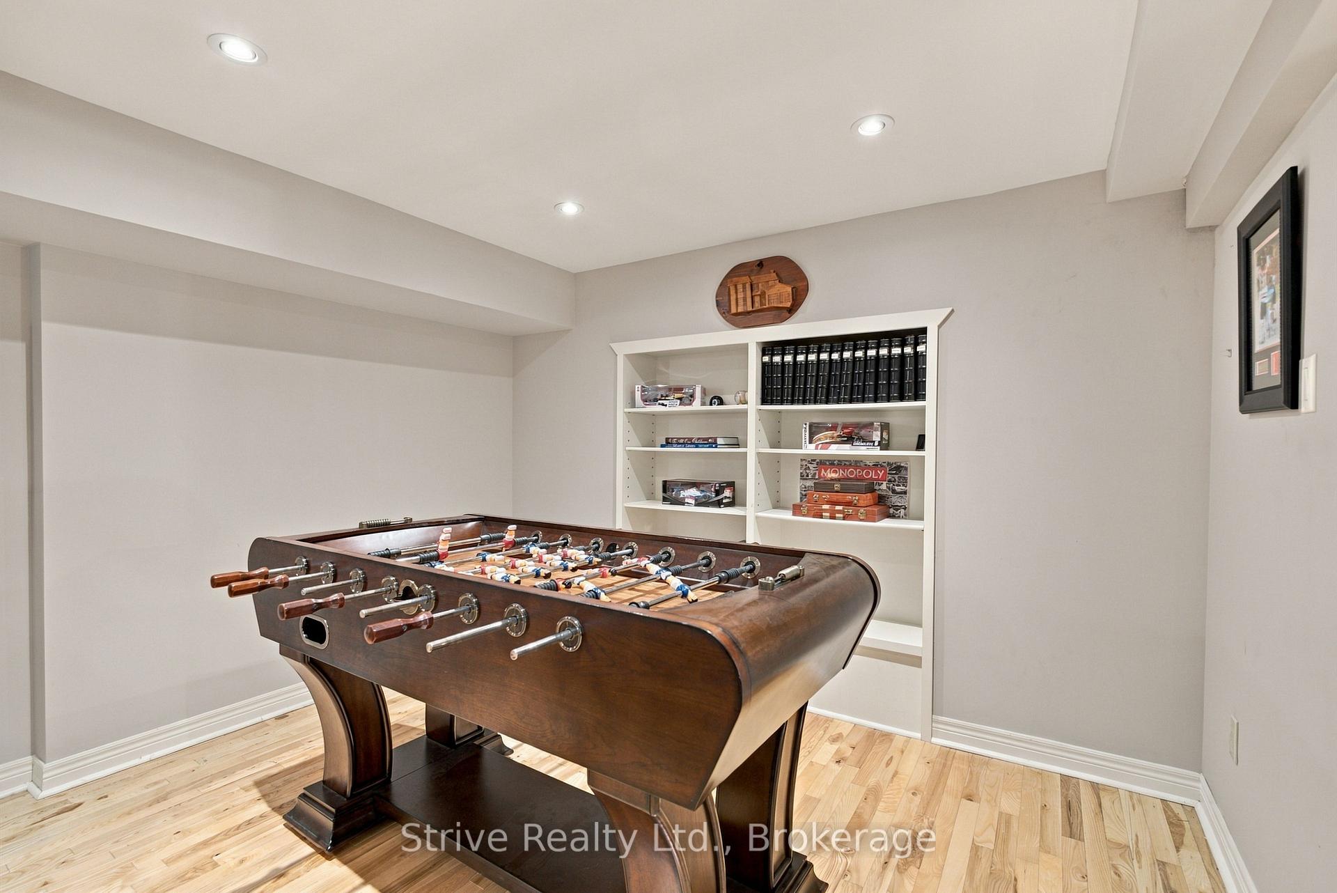 Photo 35 of 40 Mclellan Drive, Clarington, Courtice — HOMEH