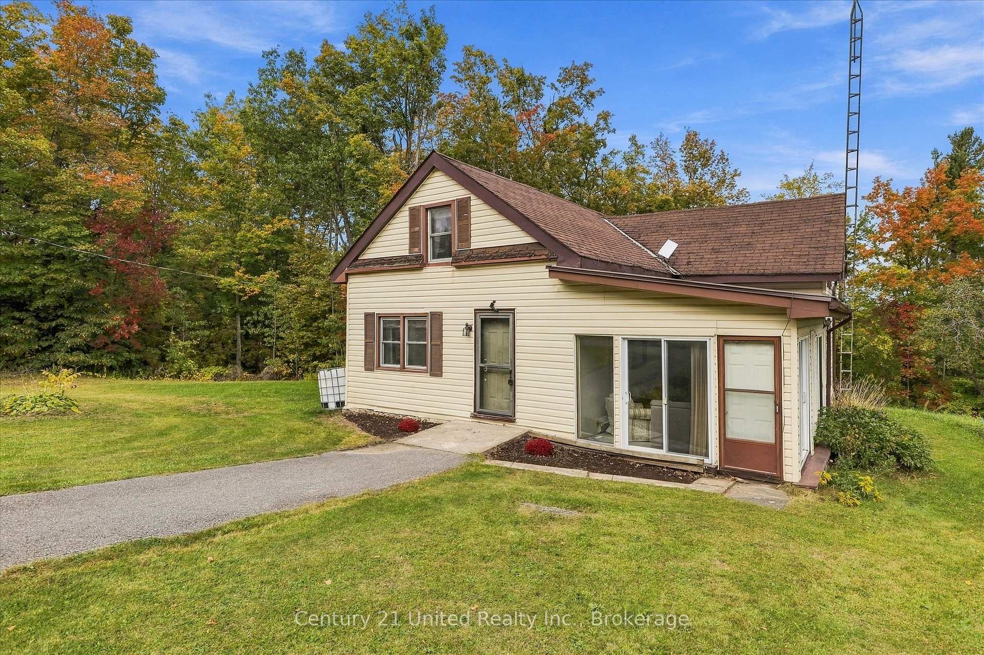 Photo 3 of 428 Concession 13 Road E, Trent Hills, Hastings — HOMEH