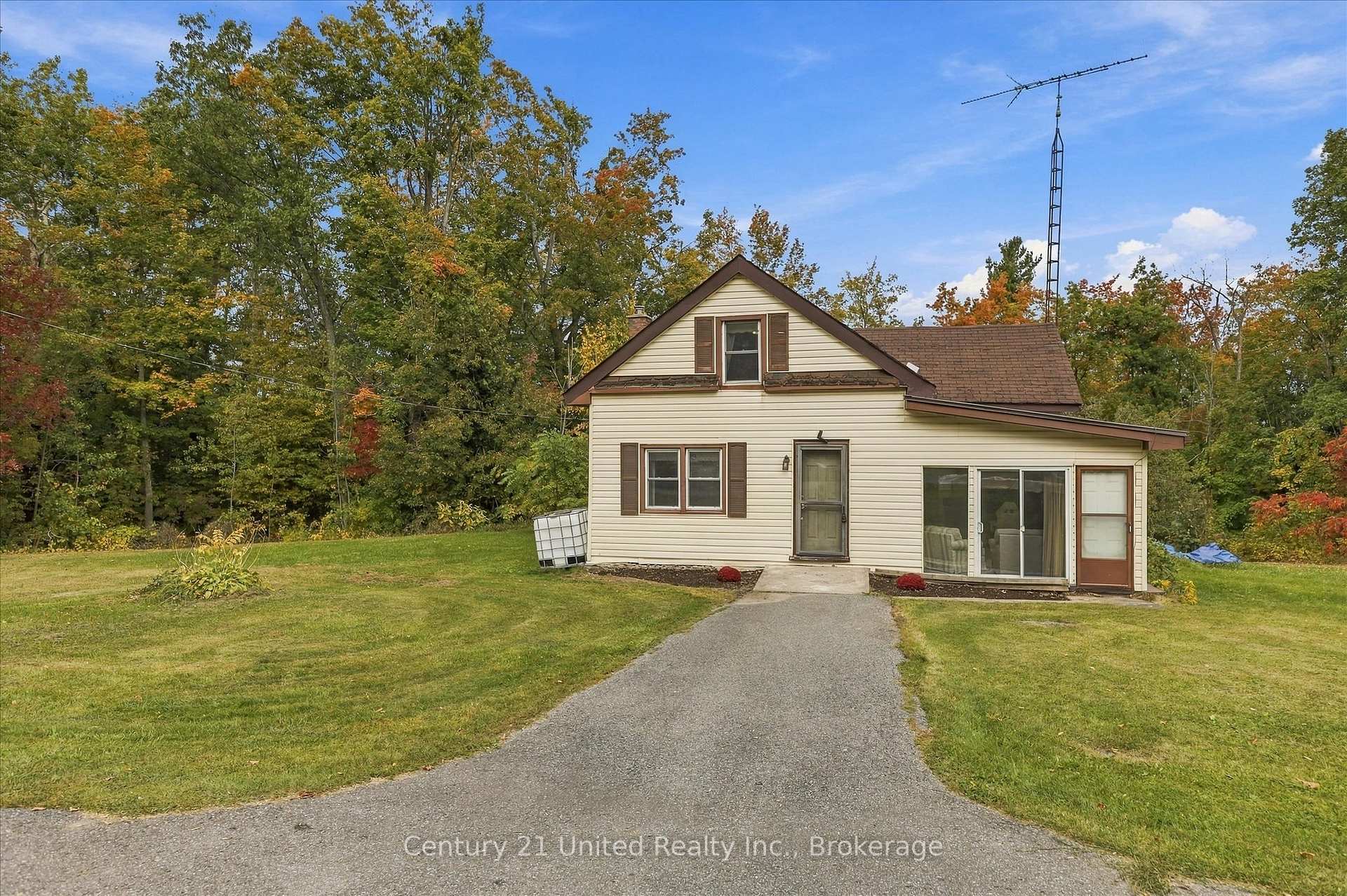 Photo 5 of 428 Concession 13 Road E, Trent Hills, Hastings — HOMEH