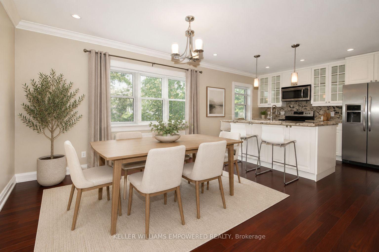 Photo 1 of Unit 2, 2665 Bloor Street W, Etobicoke, Kingsway South — HOMEH
