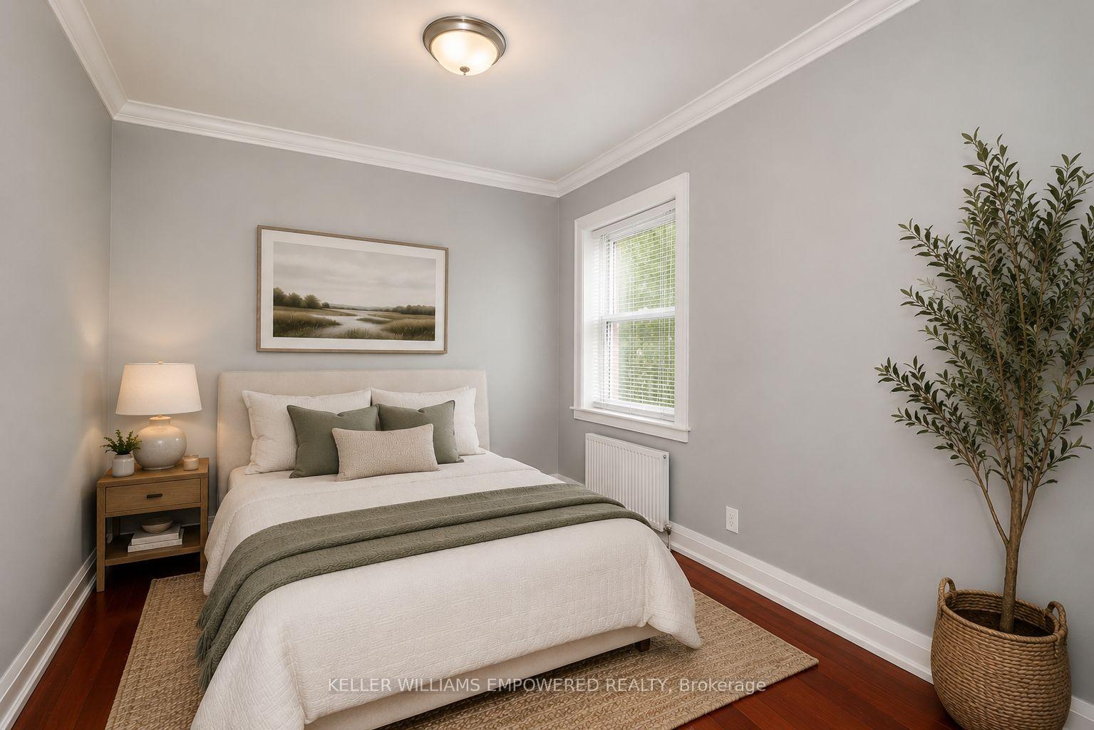 Photo 14 of Unit 2, 2665 Bloor Street W, Etobicoke, Kingsway South — HOMEH