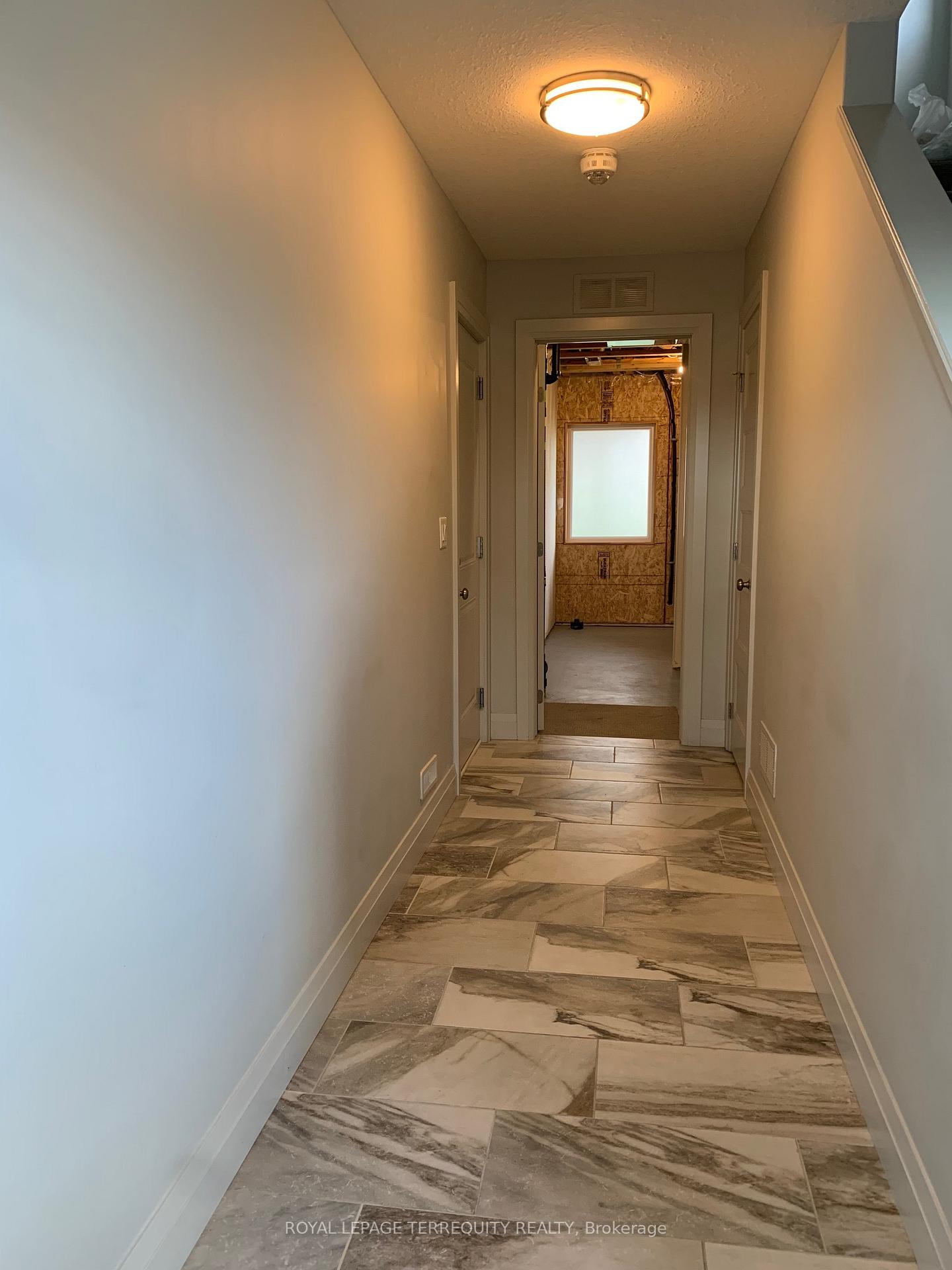 Photo 29 of Unit 2, 3025 Singleton Avenue, London, South W — HOMEH