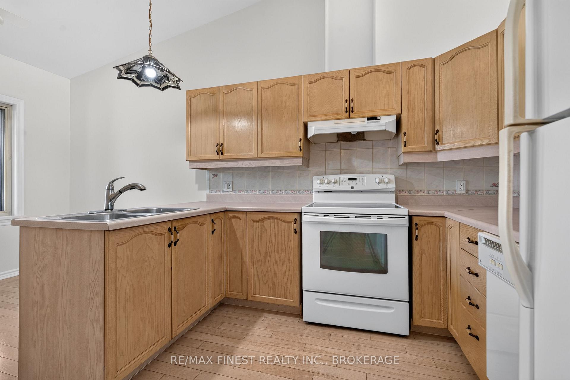 Photo 17 of 712 Millwood Drive, Kingston, City SouthWest — HOMEH