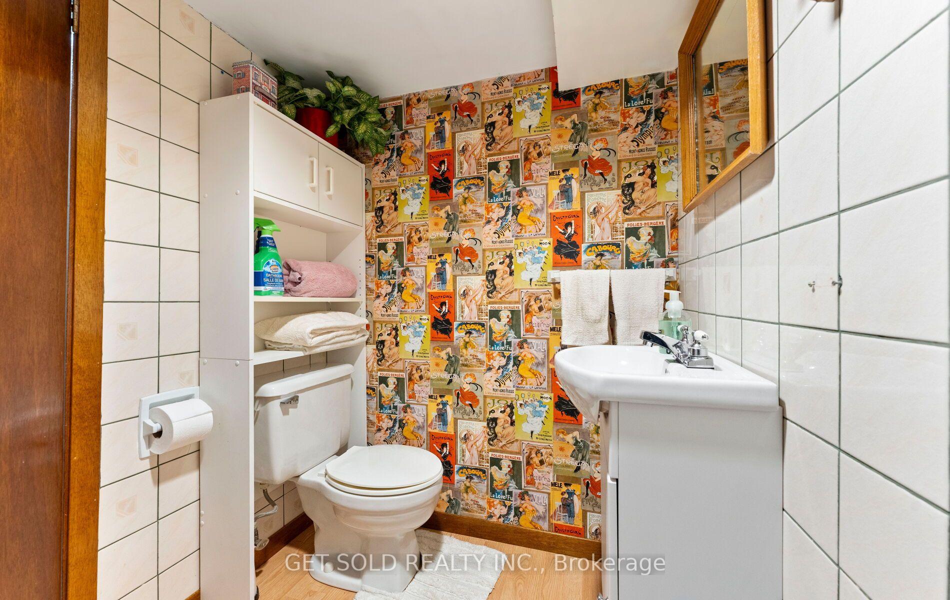 Photo 39 of 22 Almayo Crescent, Etobicoke, West Humber-Clairville — HOMEH