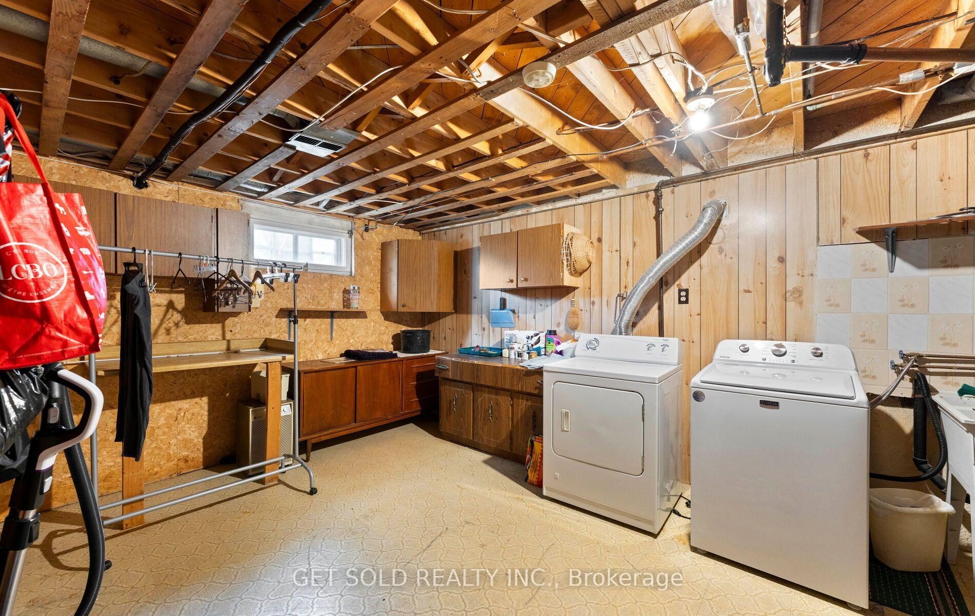 Photo 41 of 22 Almayo Crescent, Etobicoke, West Humber-Clairville — HOMEH