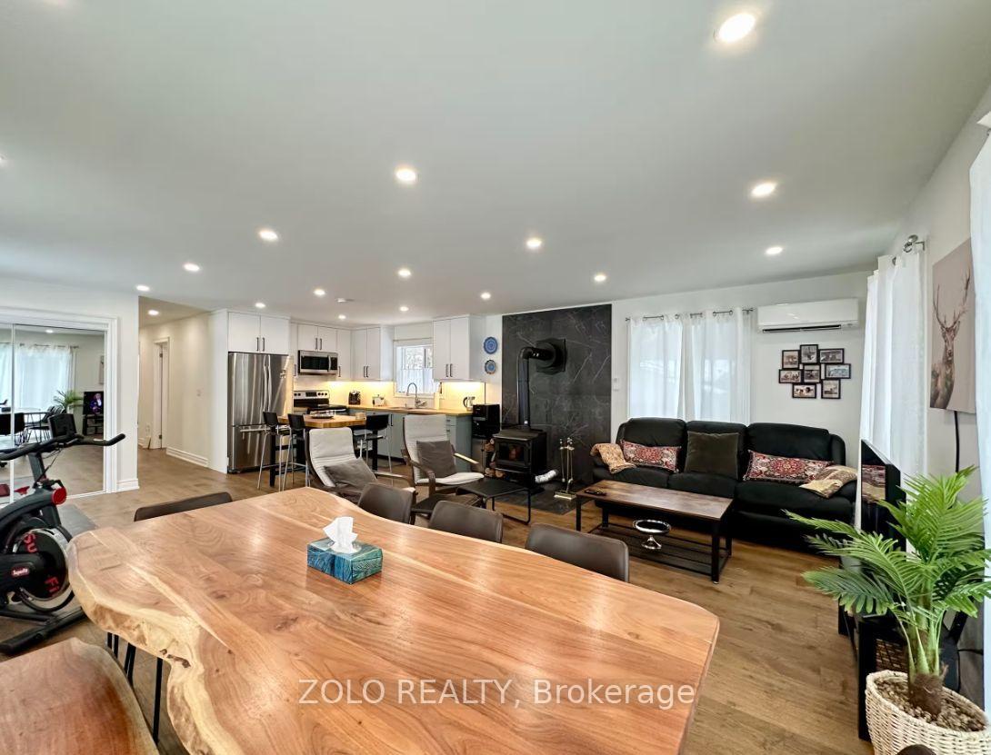 Photo 4 of 886 Monck Road, Kawartha Lakes, Dalton — HOMEH