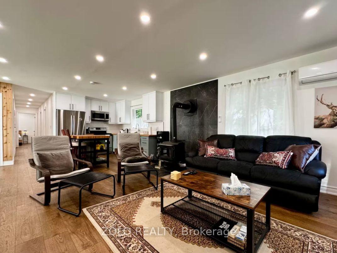 Photo 5 of 886 Monck Road, Kawartha Lakes, Dalton — HOMEH