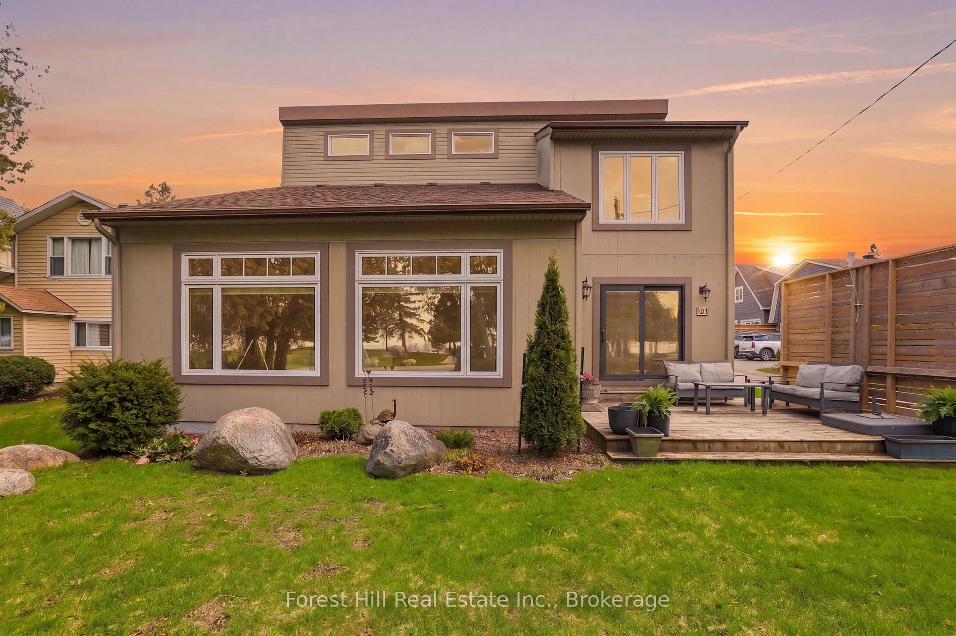 Photo 1 of 81 St Lawrence Street, Collingwood — HOMEH