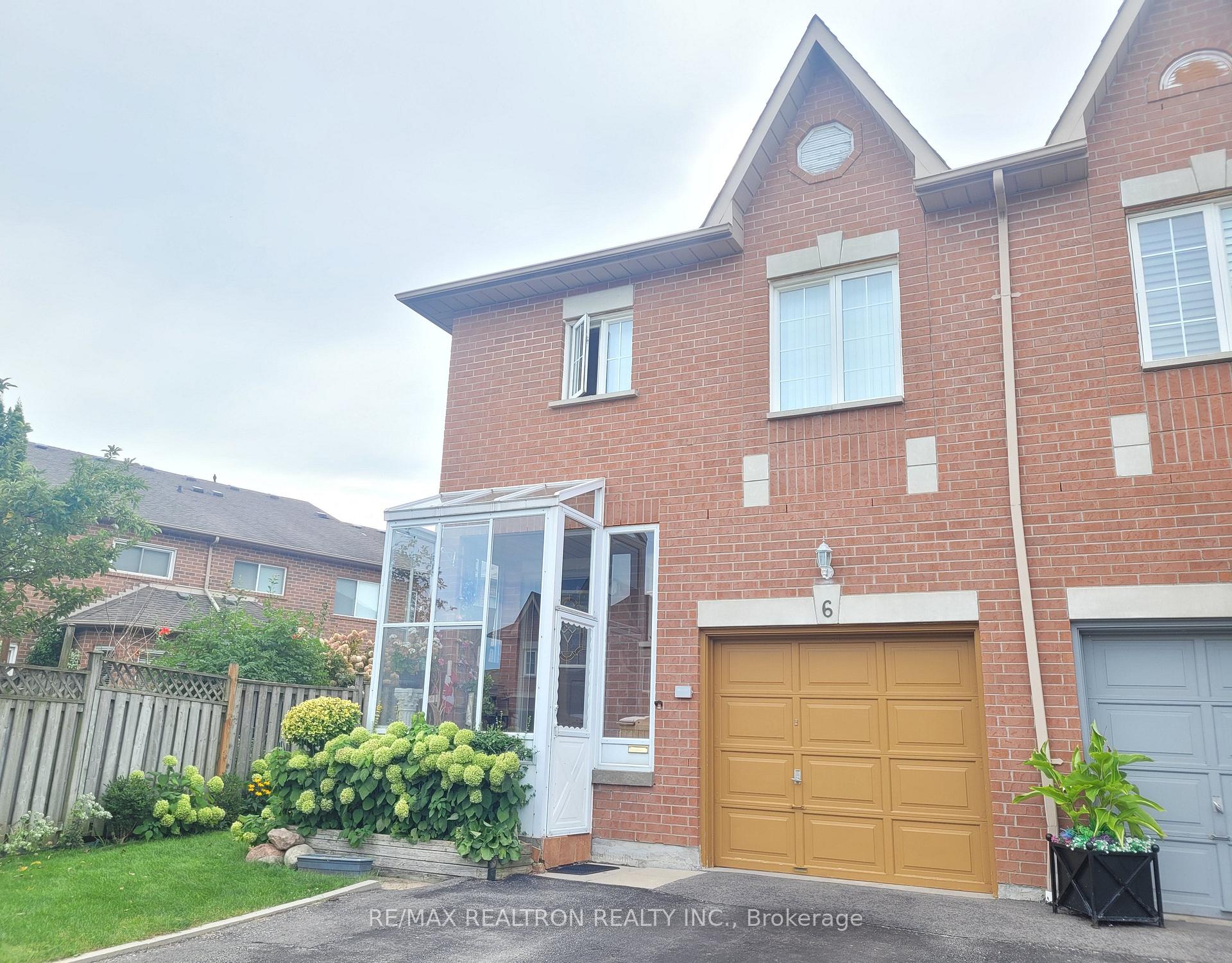 Photo of 6 Echo Glen Road