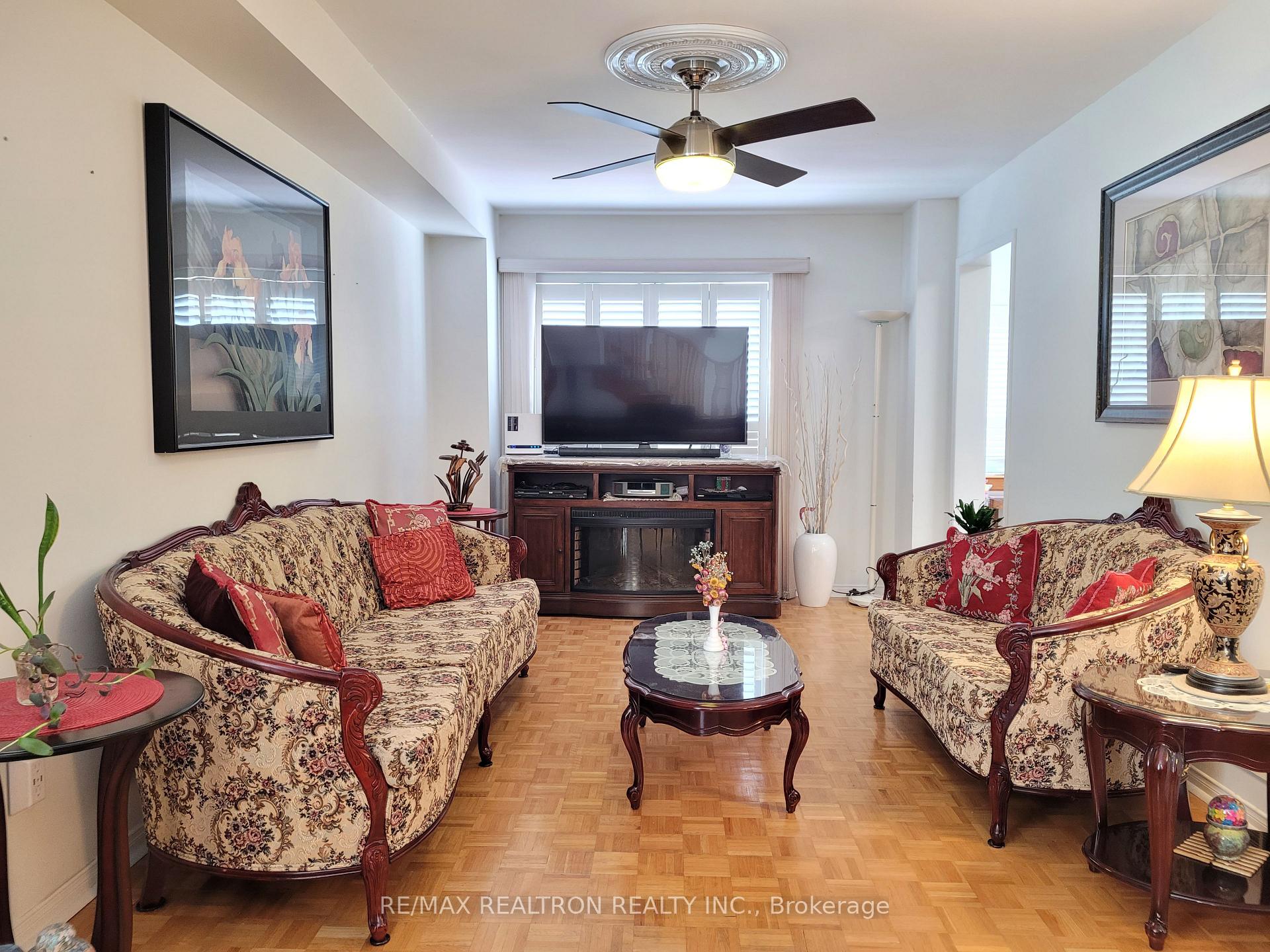 Photo 5 of 6 Echo Glen Road, Scarborough, Morningside — HOMEH