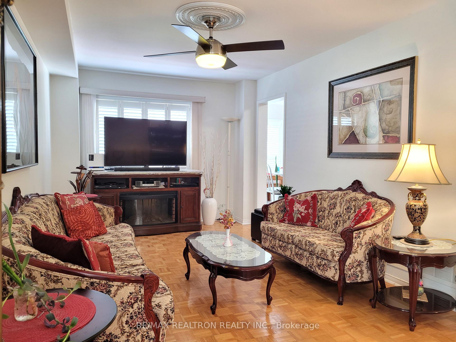 Photo 6 of 6 Echo Glen Road, Scarborough, Morningside — HOMEH