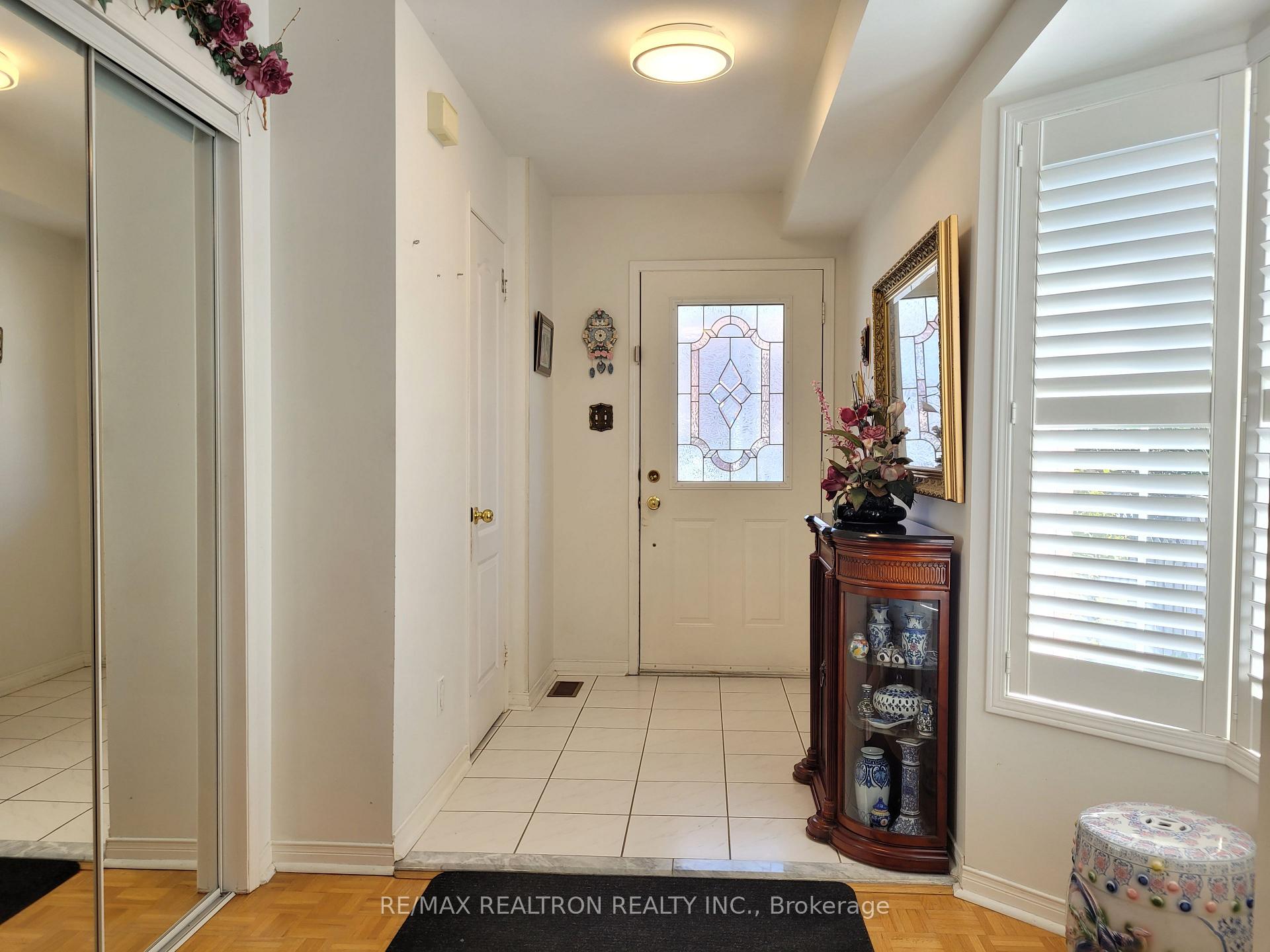 Photo 13 of 6 Echo Glen Road, Scarborough, Morningside — HOMEH