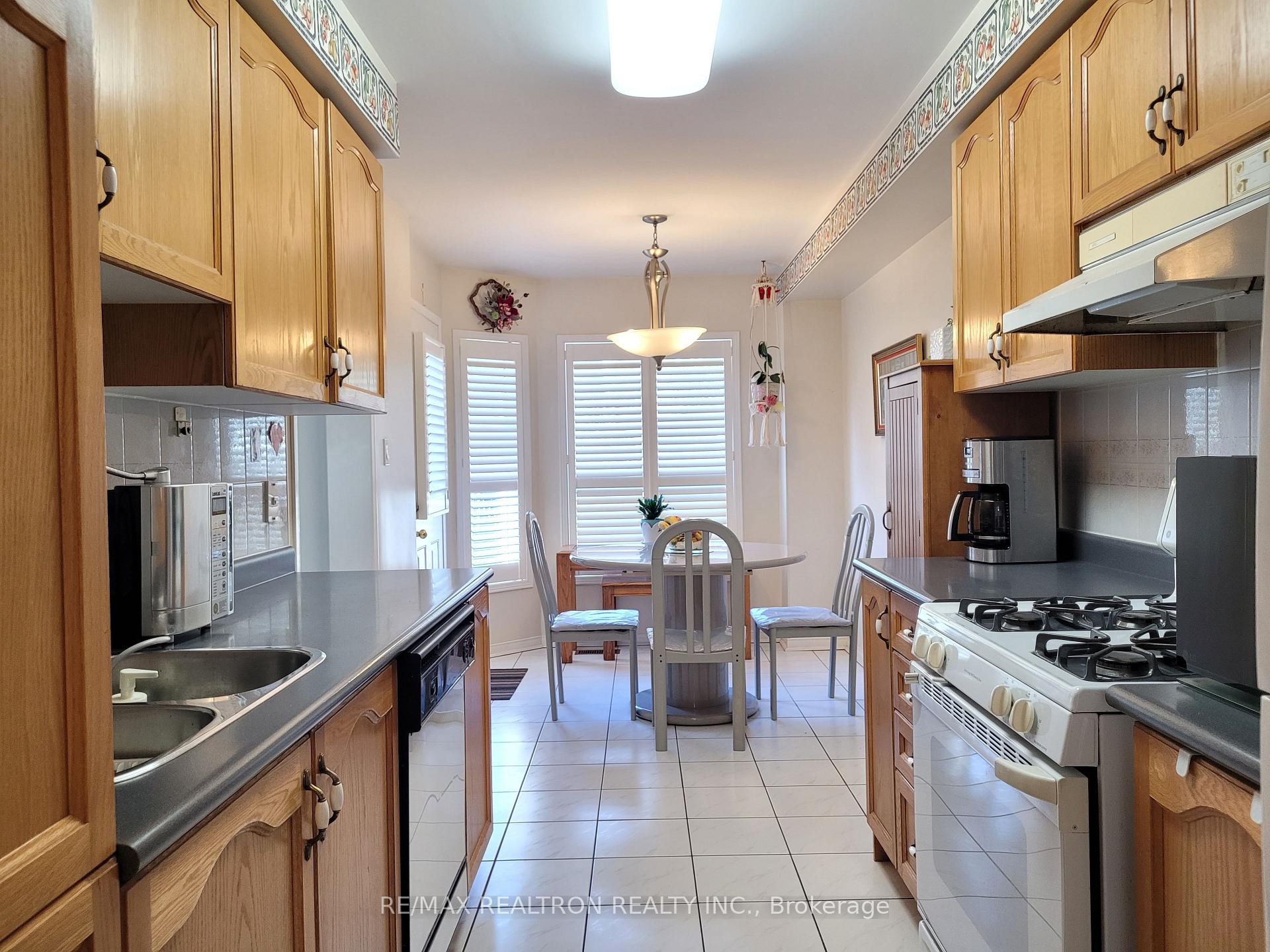 Photo 14 of 6 Echo Glen Road, Scarborough, Morningside — HOMEH