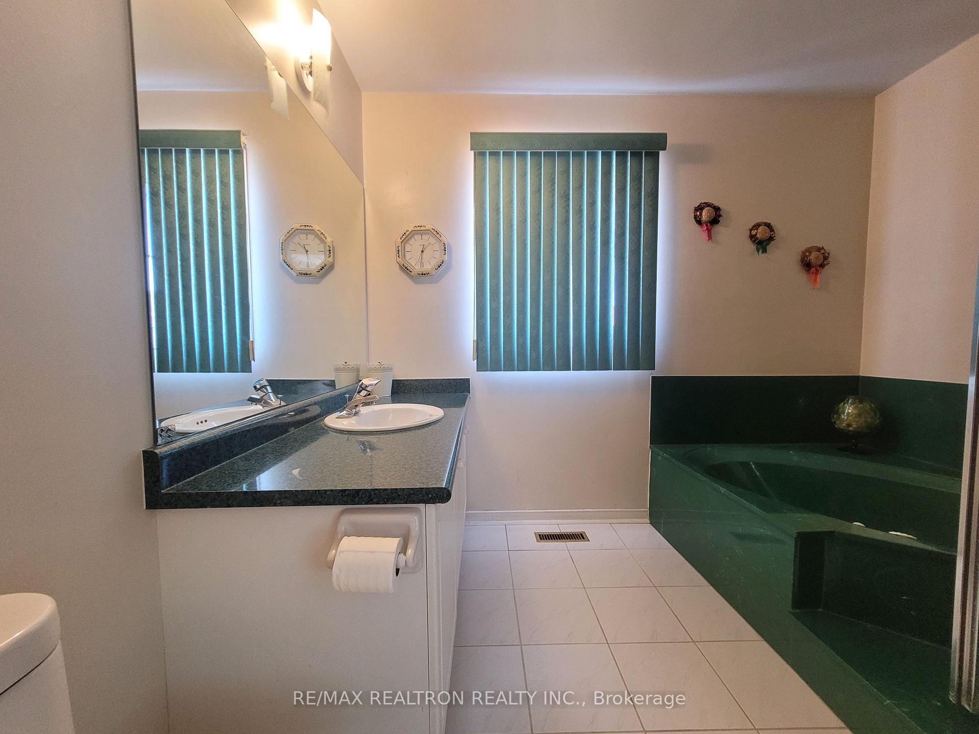Photo 23 of 6 Echo Glen Road, Scarborough, Morningside — HOMEH