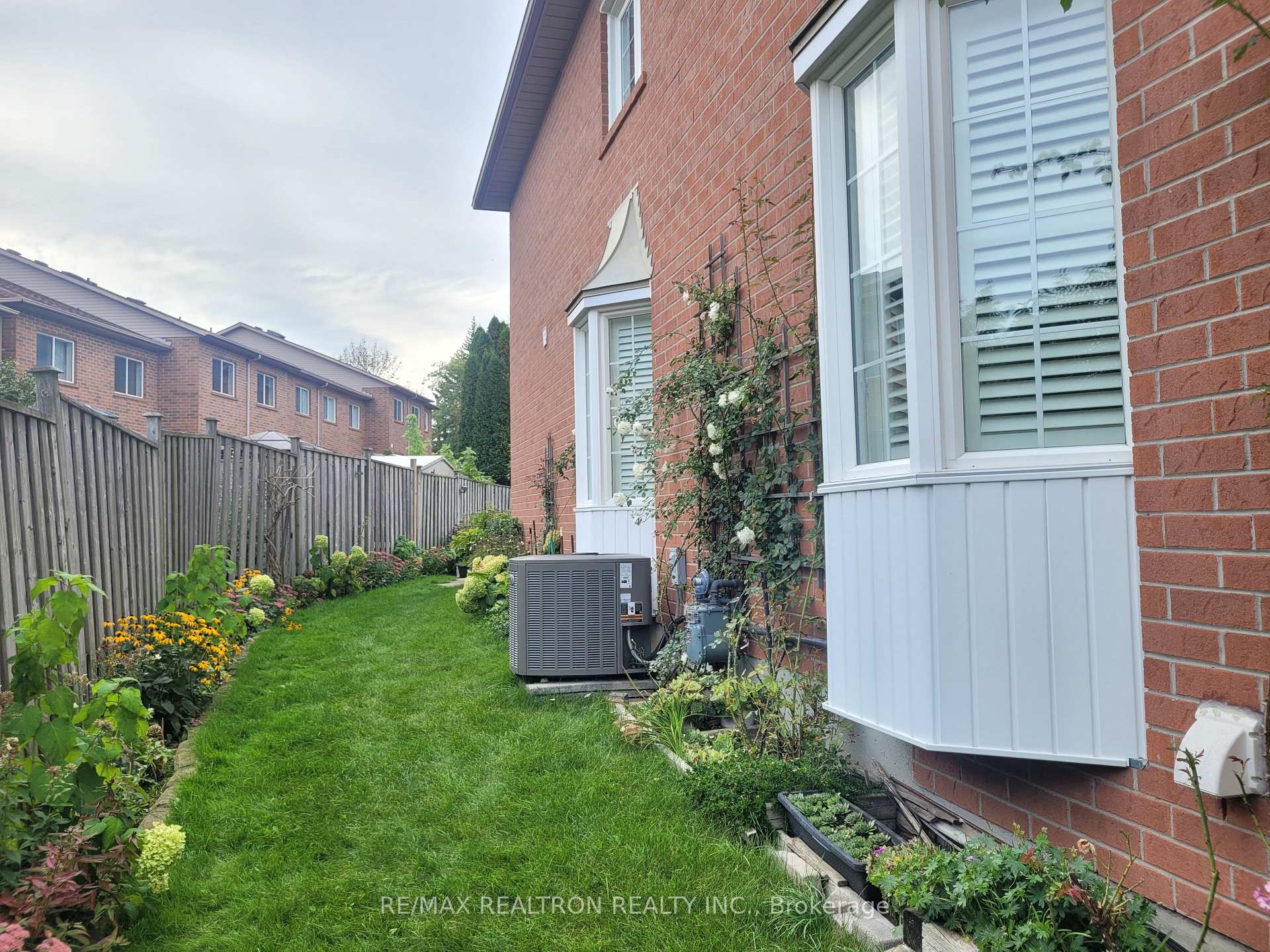 Photo 26 of 6 Echo Glen Road, Scarborough, Morningside — HOMEH