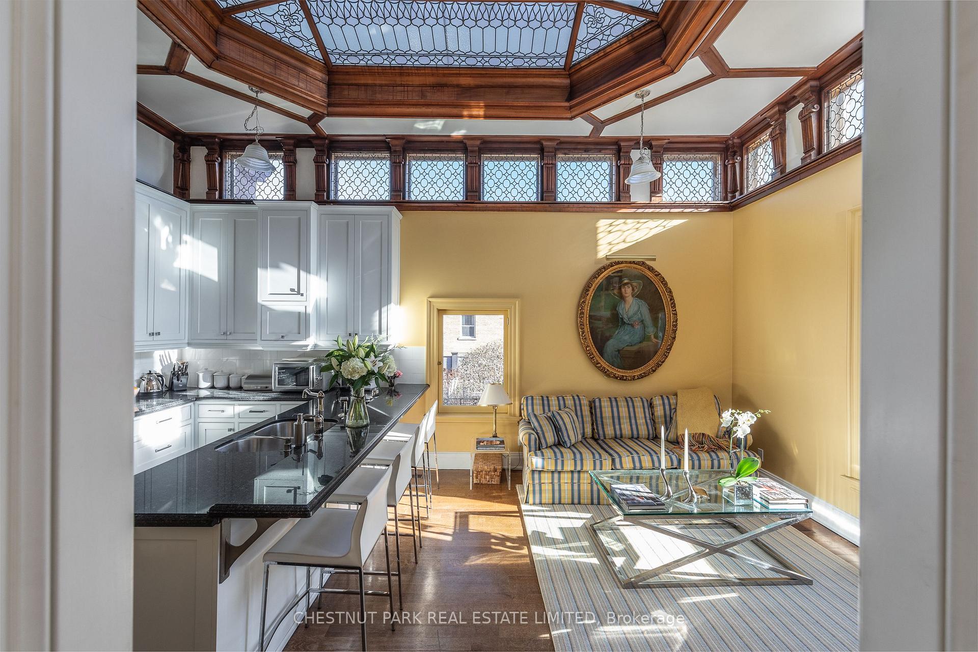 Photo 10 of Unit 4, 40 Maple Avenue, Toronto, Rosedale-Moore Park — HOMEH