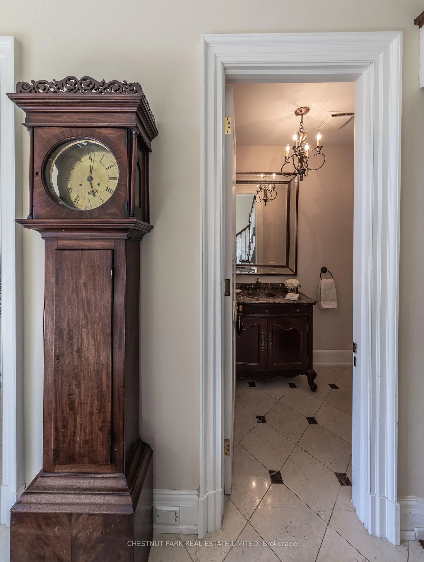 Photo 28 of Unit 4, 40 Maple Avenue, Toronto, Rosedale-Moore Park — HOMEH