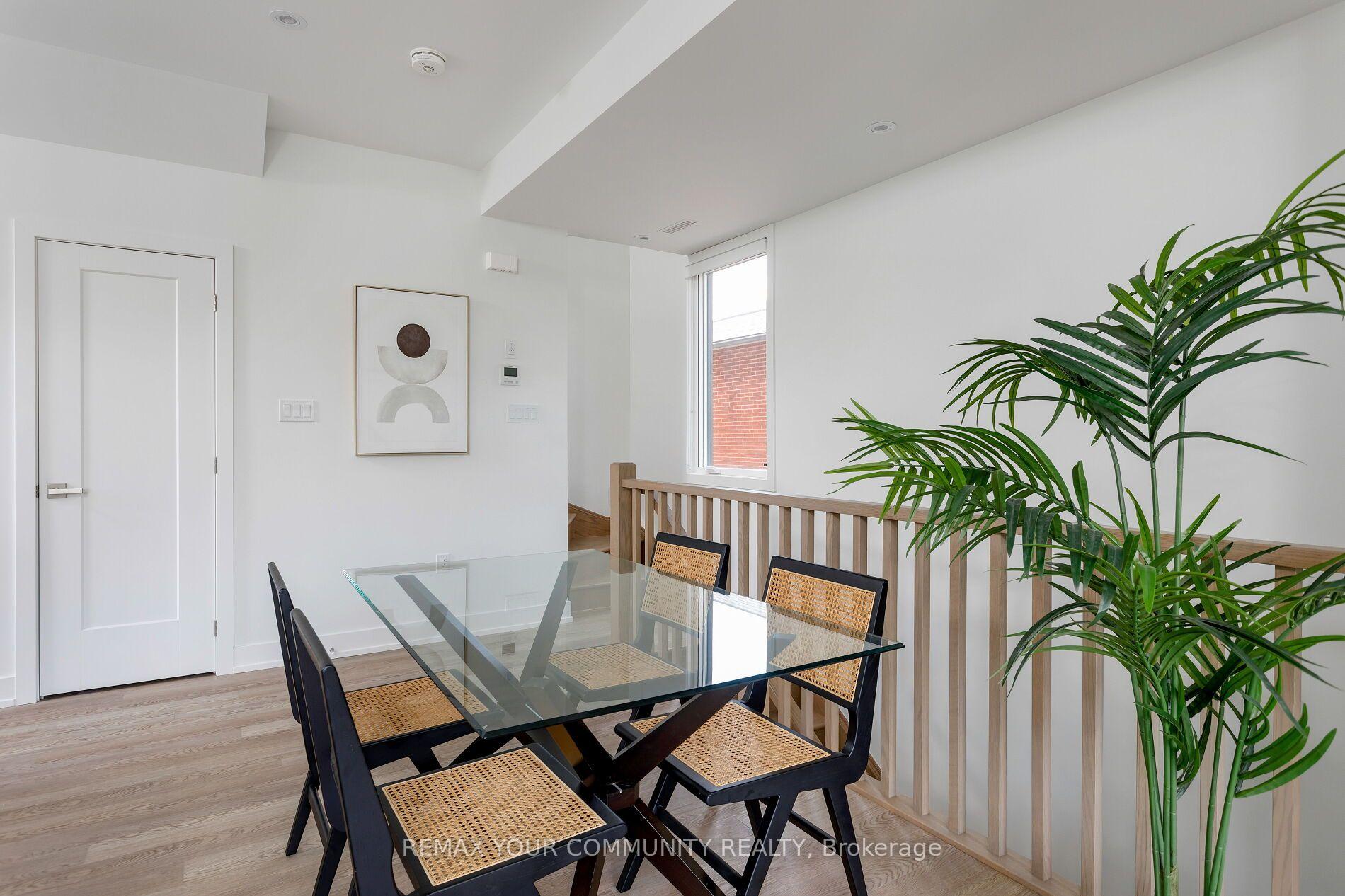 Photo 4 of Unit 2, 103 Cavell Avenue, Etobicoke, Mimico — HOMEH