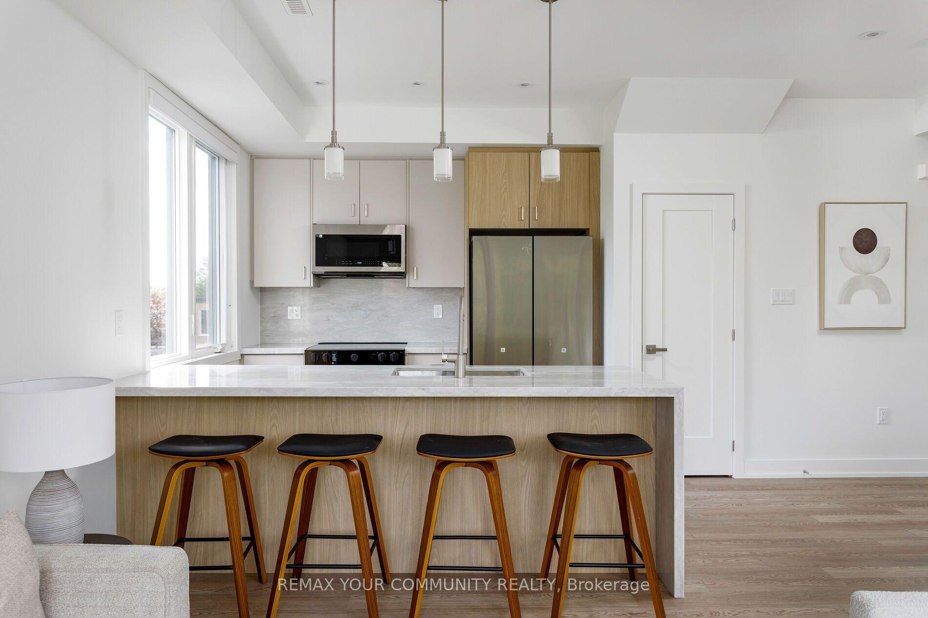 Photo 5 of Unit 2, 103 Cavell Avenue, Etobicoke, Mimico — HOMEH