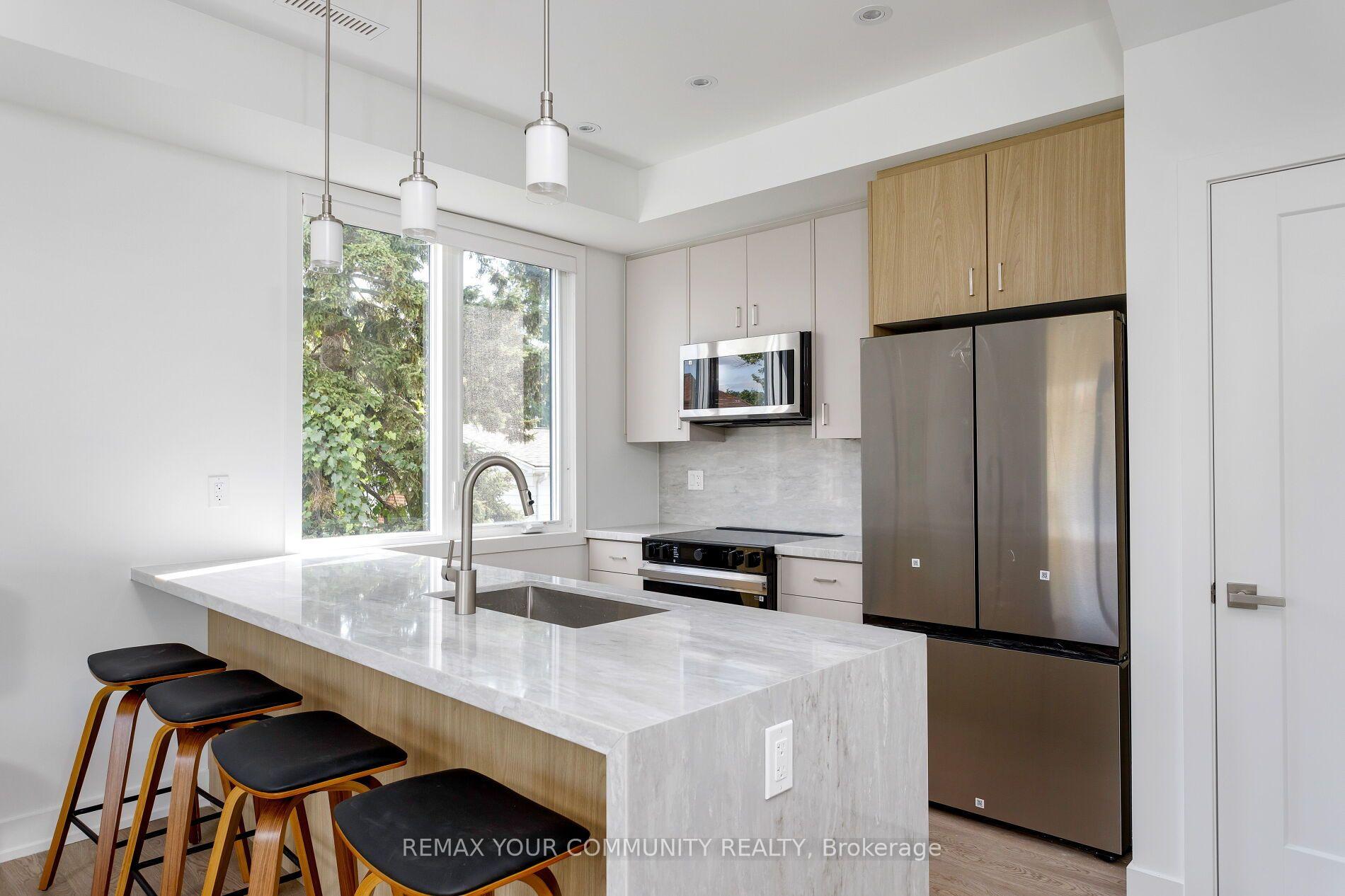 Photo 6 of Unit 2, 103 Cavell Avenue, Etobicoke, Mimico — HOMEH