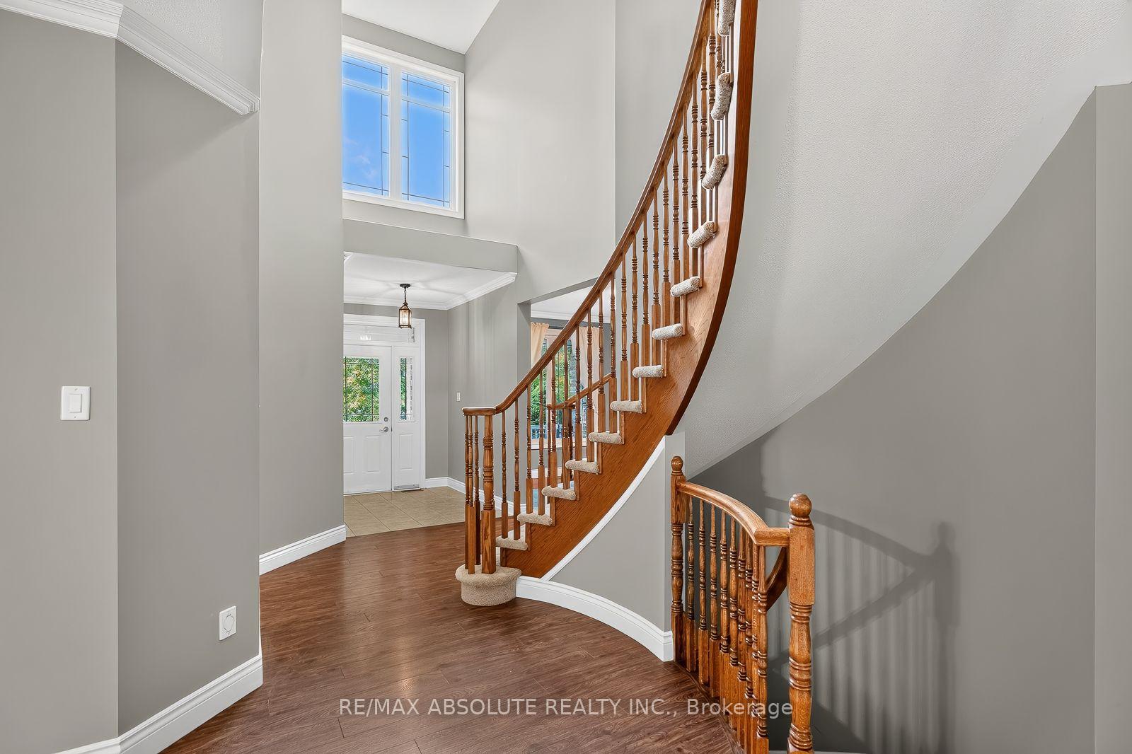 Photo 4 of 229 Marjan Crescent, Ottawa, Barrhaven - Hearts Desire — HOMEH